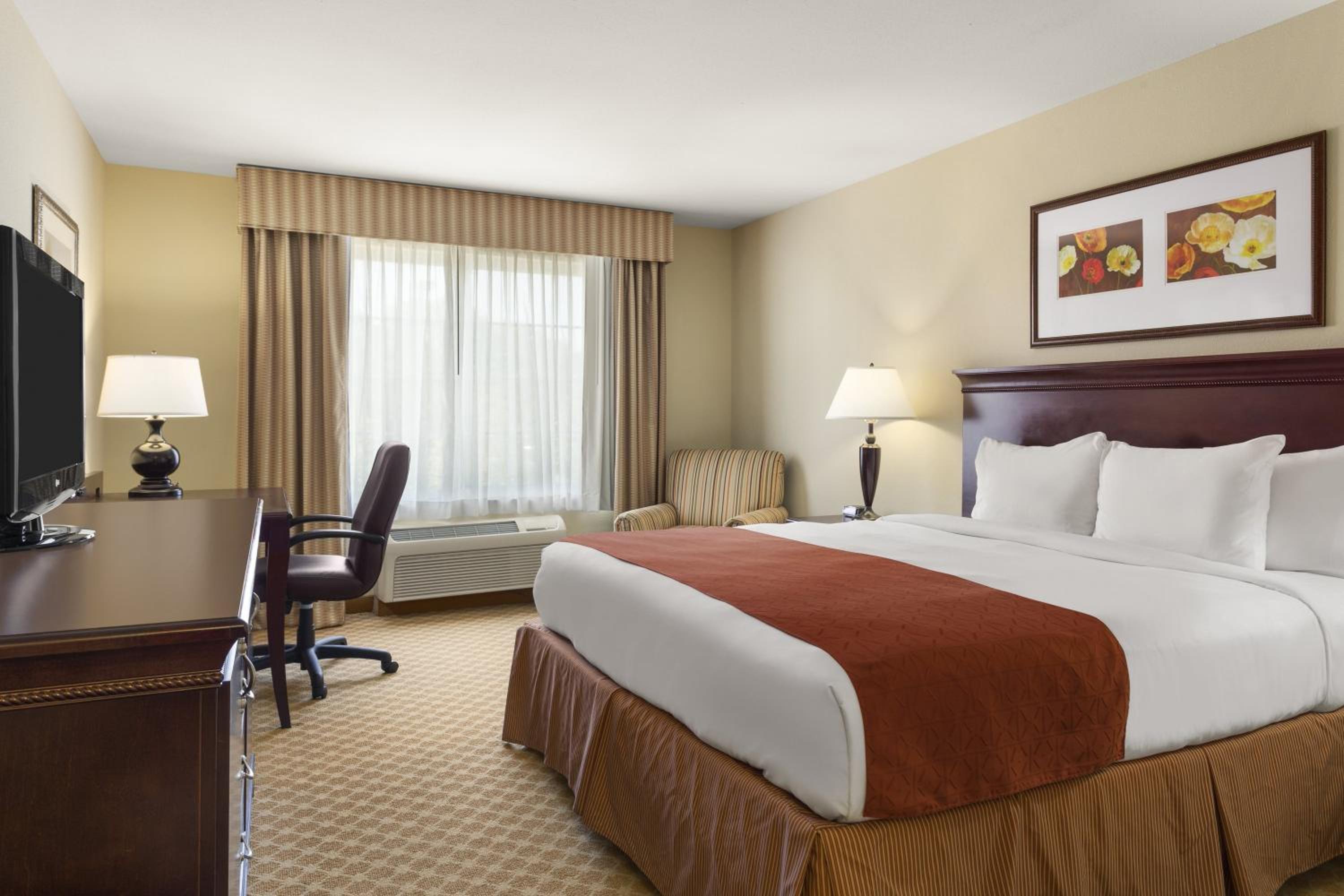King Room - Non-Smoking - Photo 1
