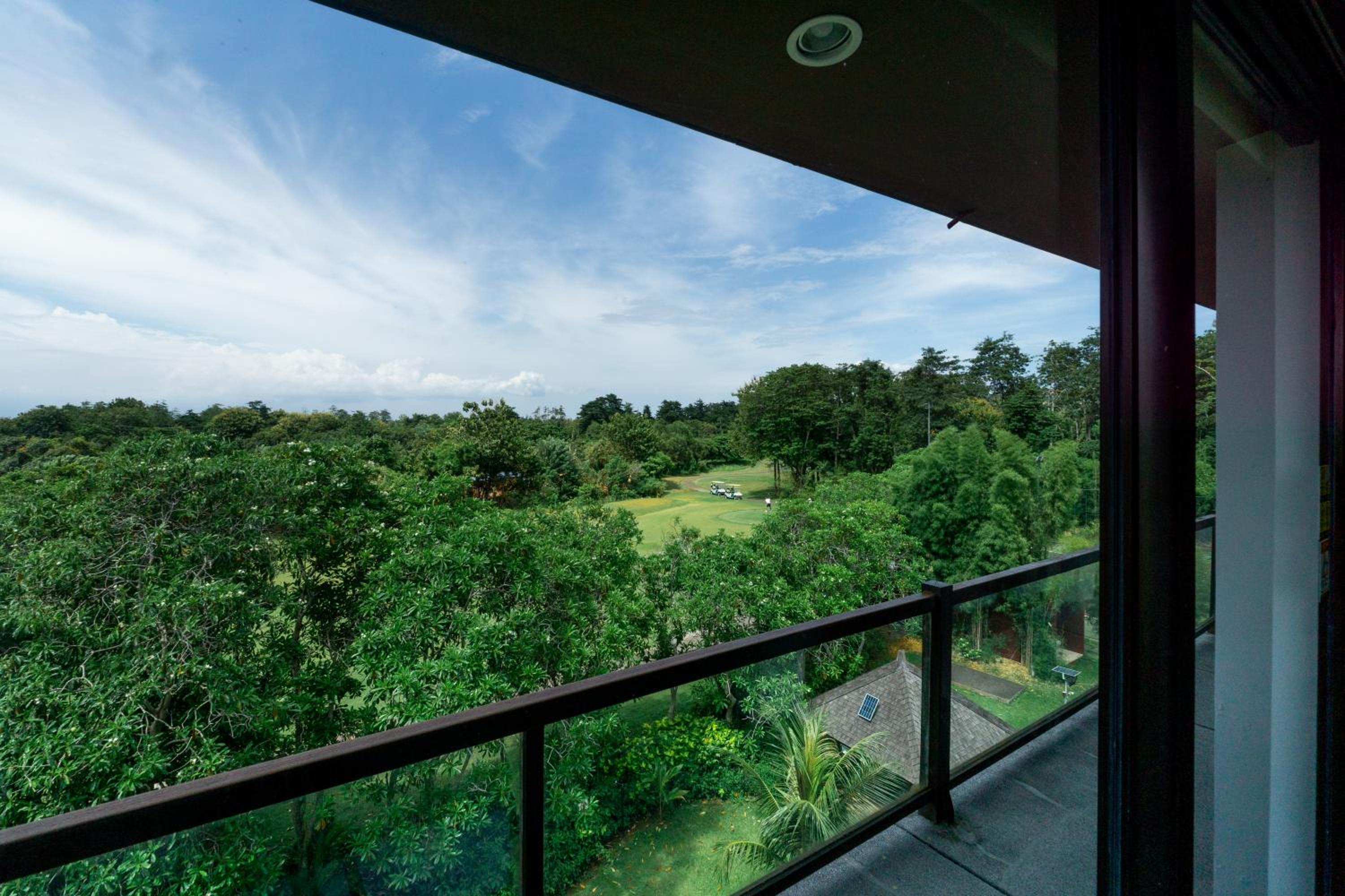One Bedroom Suite Golf View - Photo 1