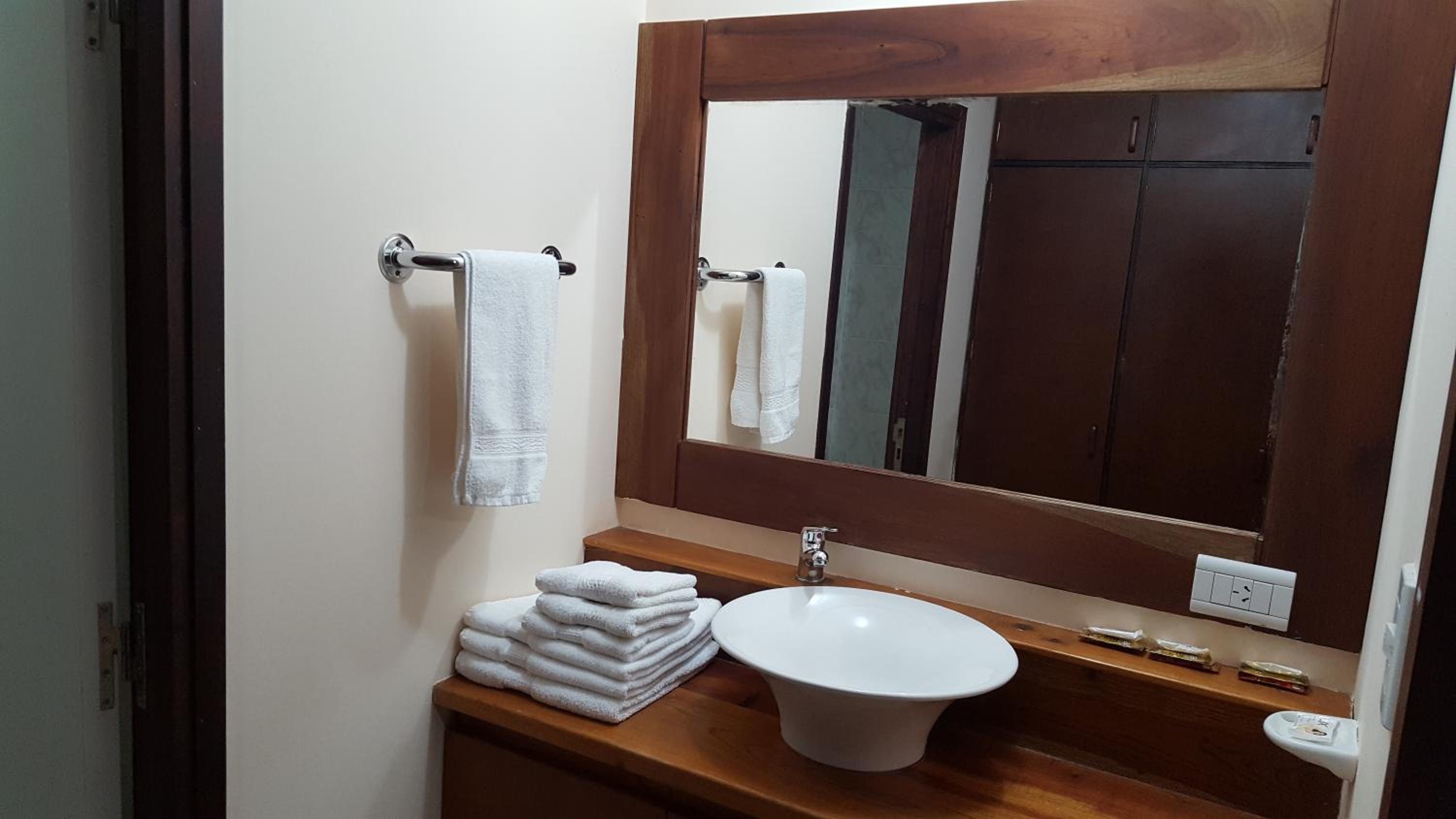 Standard Twin Room photo 1