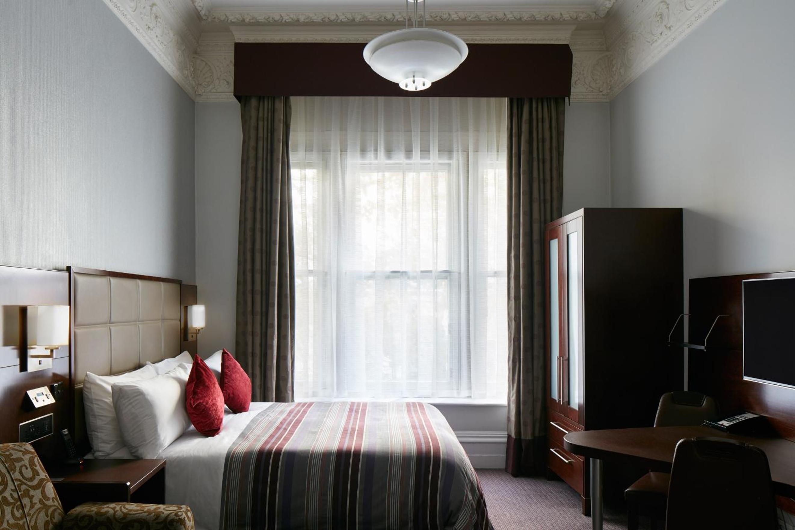 Superior Queen Room