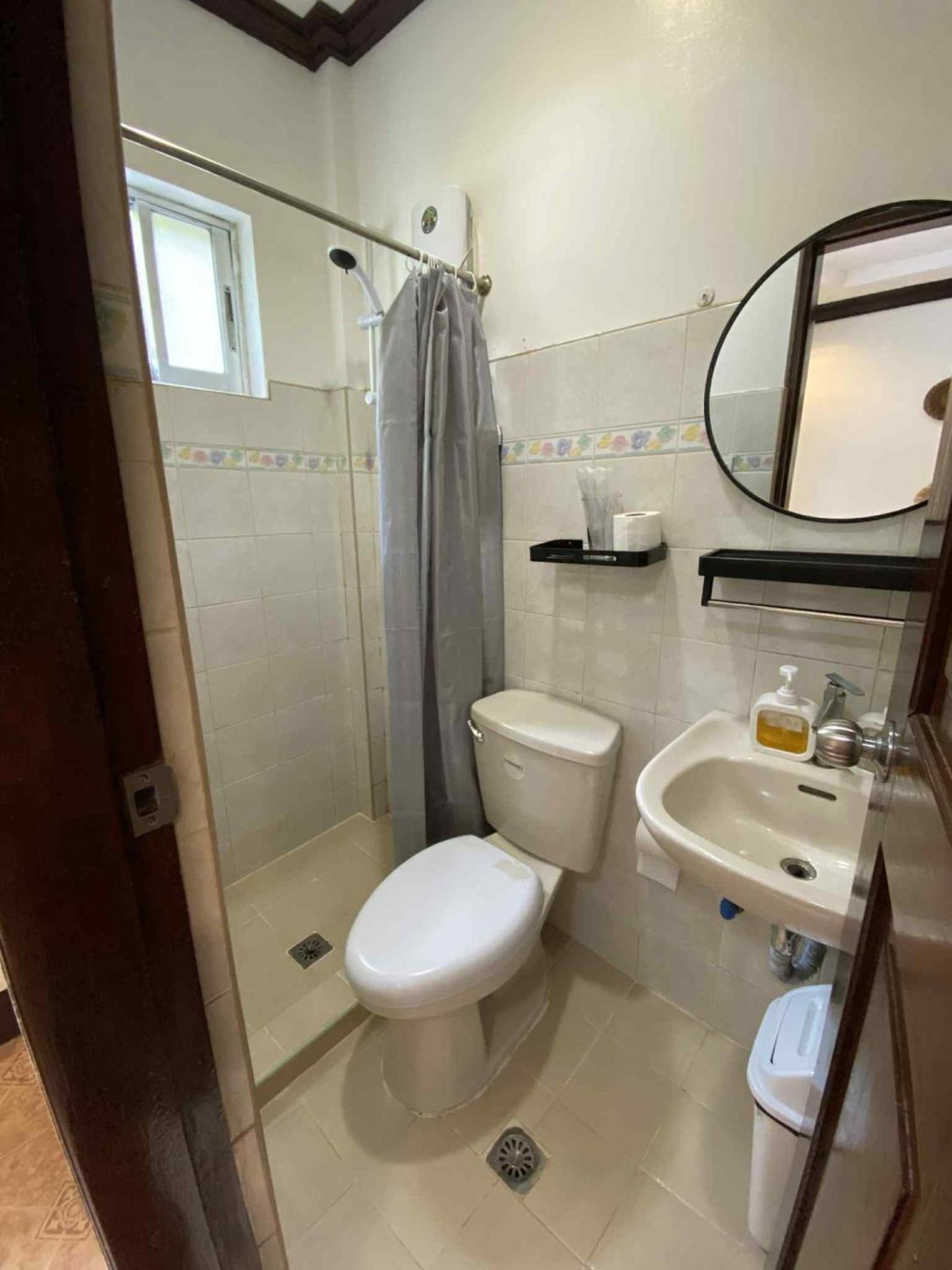 Classic Triple Room photo 2