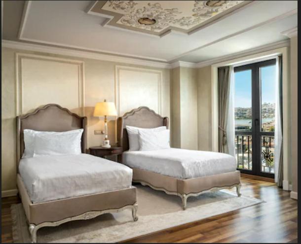 Premium Twin Room, Golden Horn View