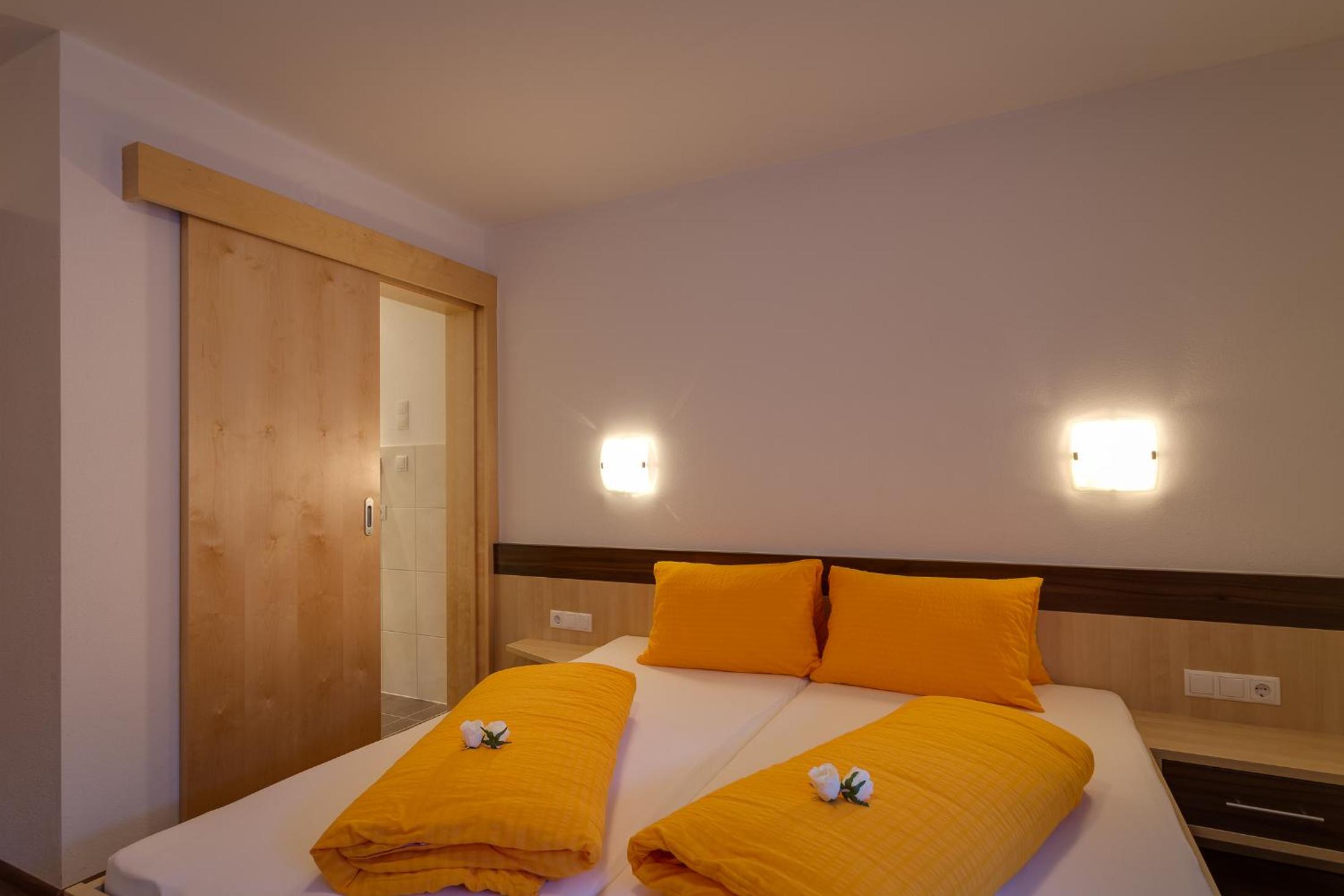 Two-Bedroom Apartment - Photo 6