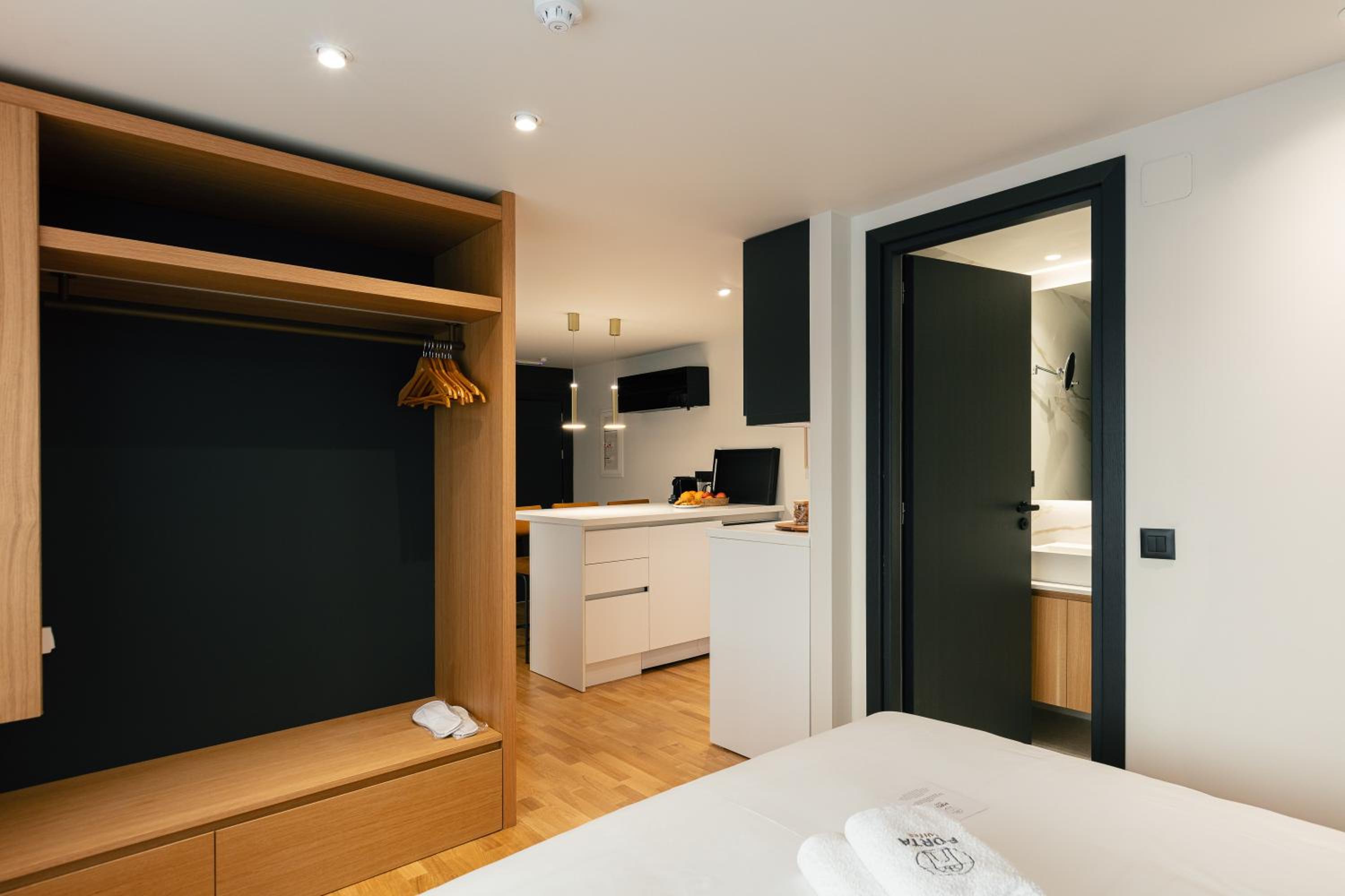 Superior Room - Photo 5