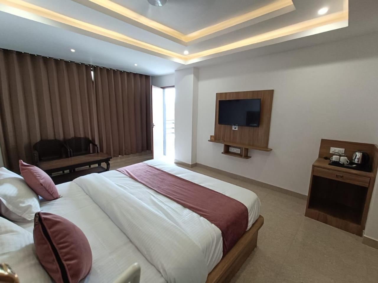 Standard Suite