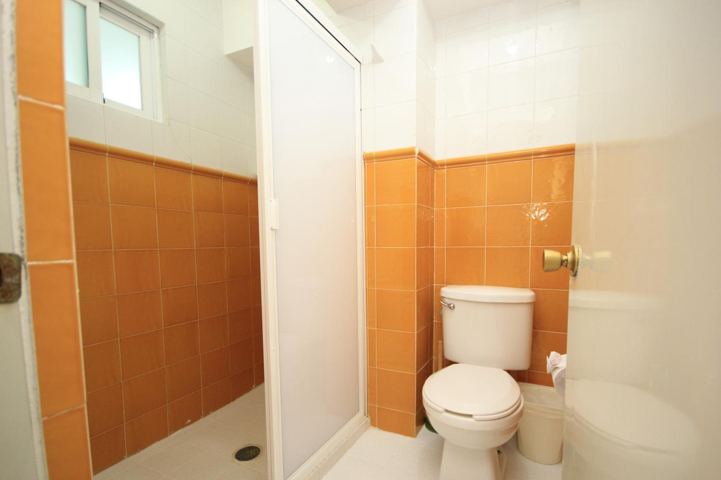 Standard  Room - Photo 4