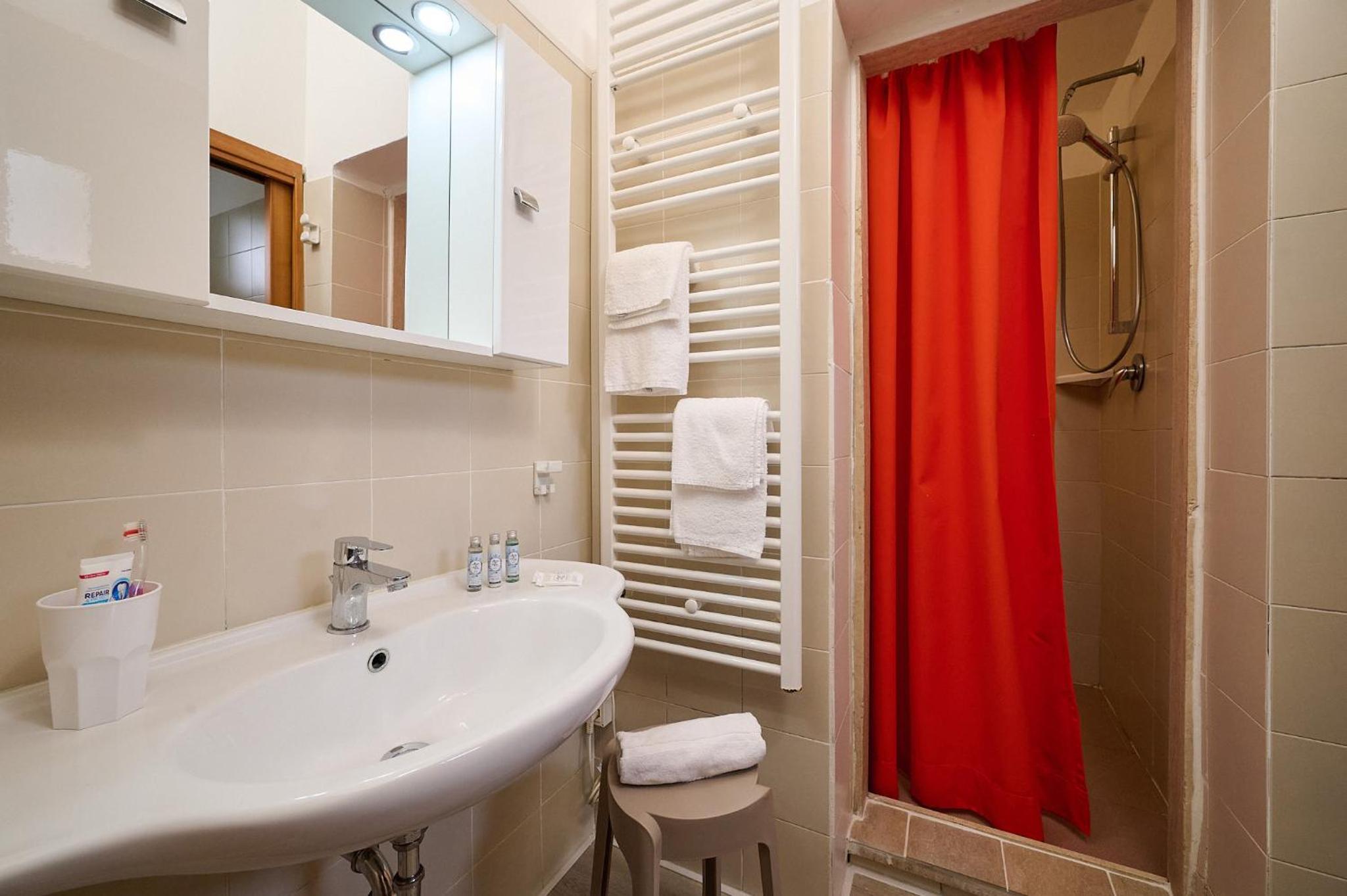 One-Bedroom Bungalow
