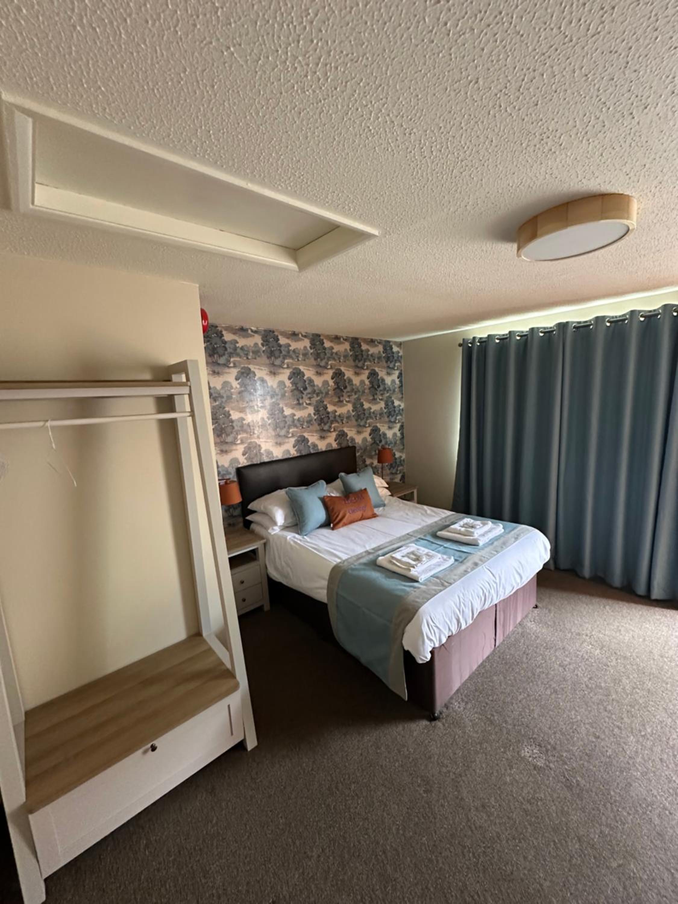 Deluxe Family Room photo 1