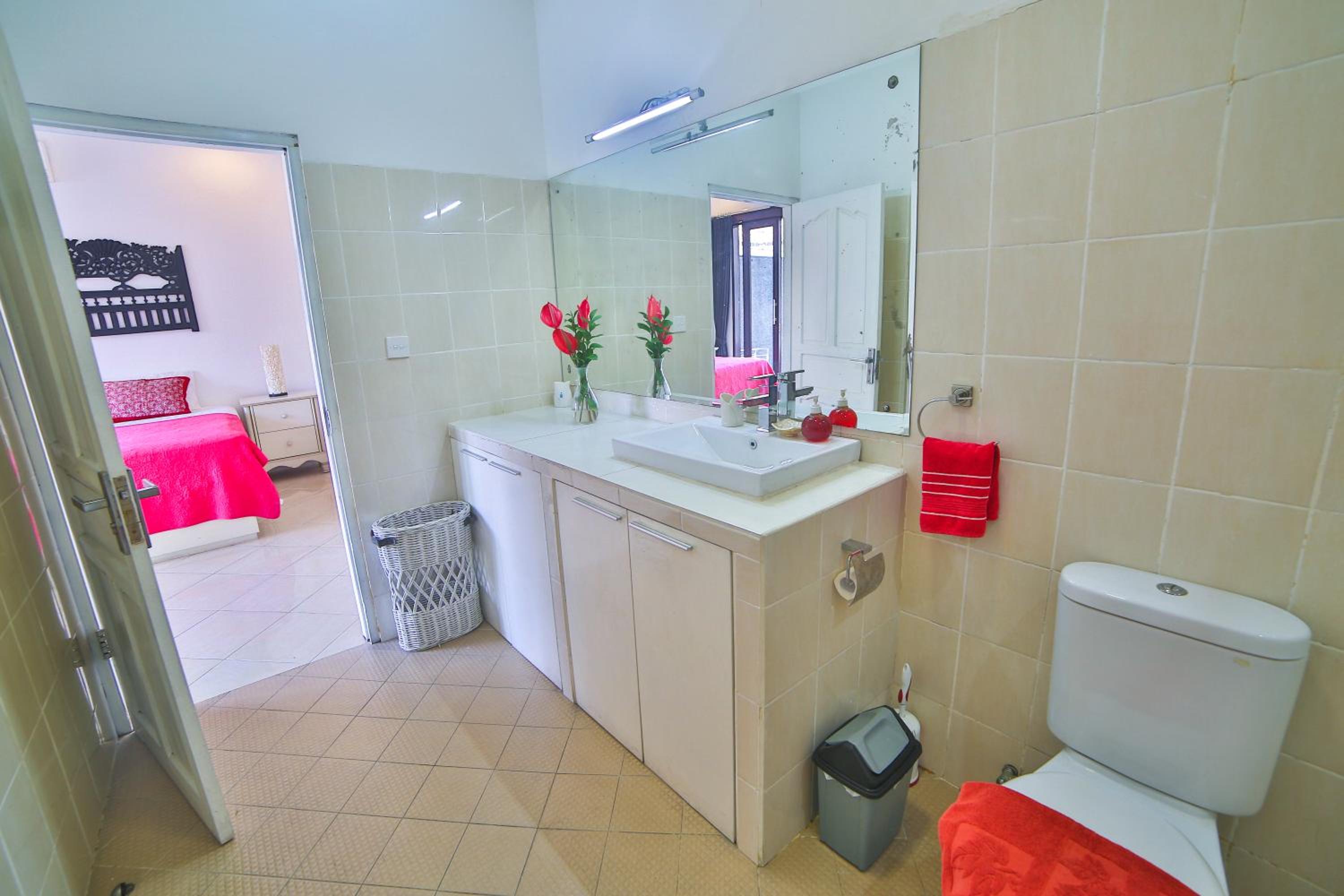 Two-Bedroom Villa - Photo 13