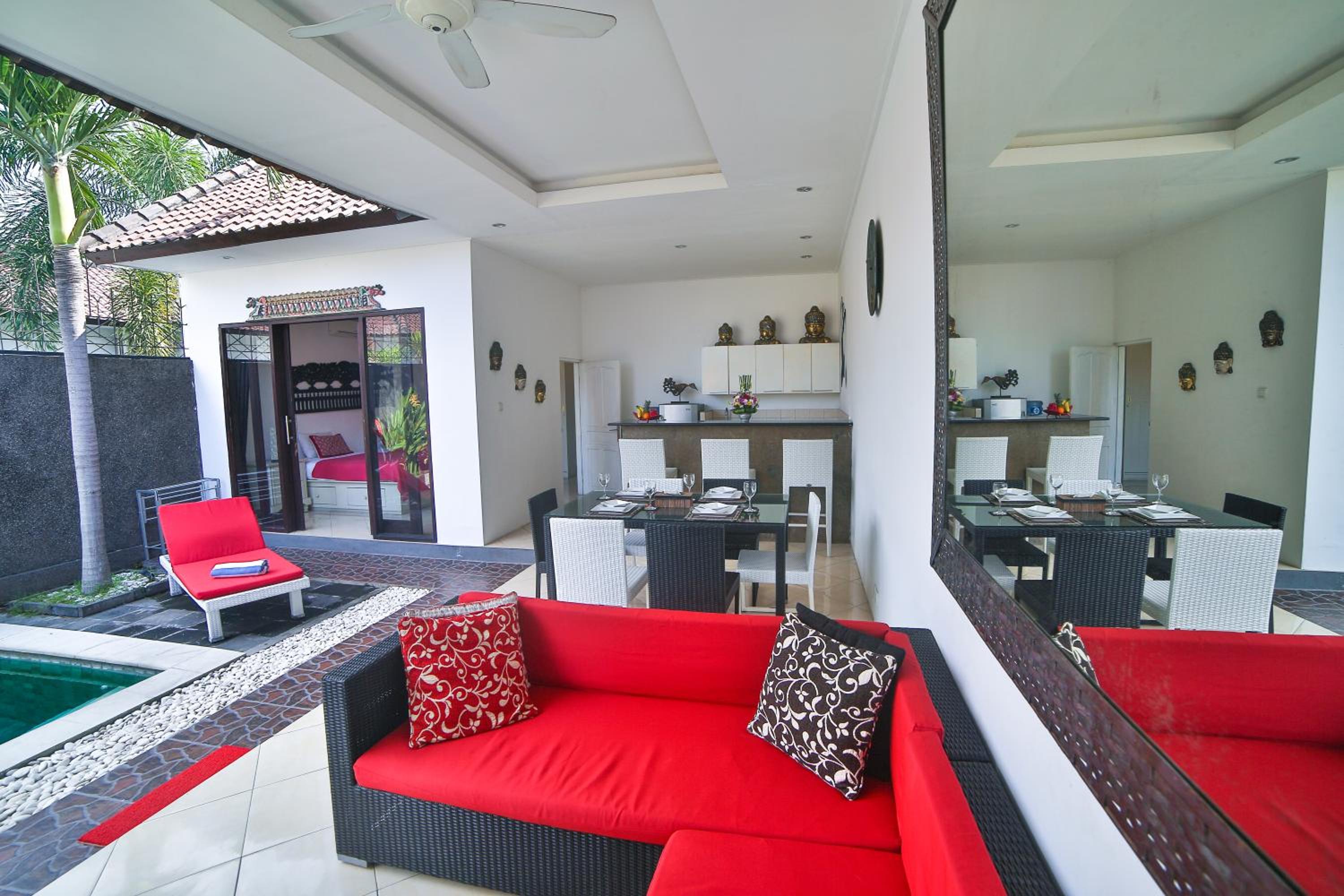 Two-Bedroom Villa - Photo 5