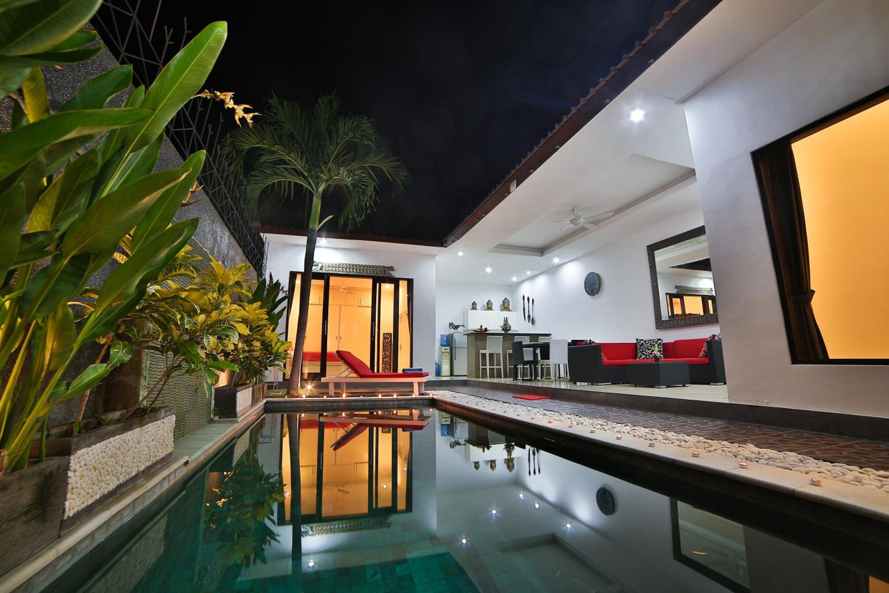 Two-Bedroom Villa - Photo 18