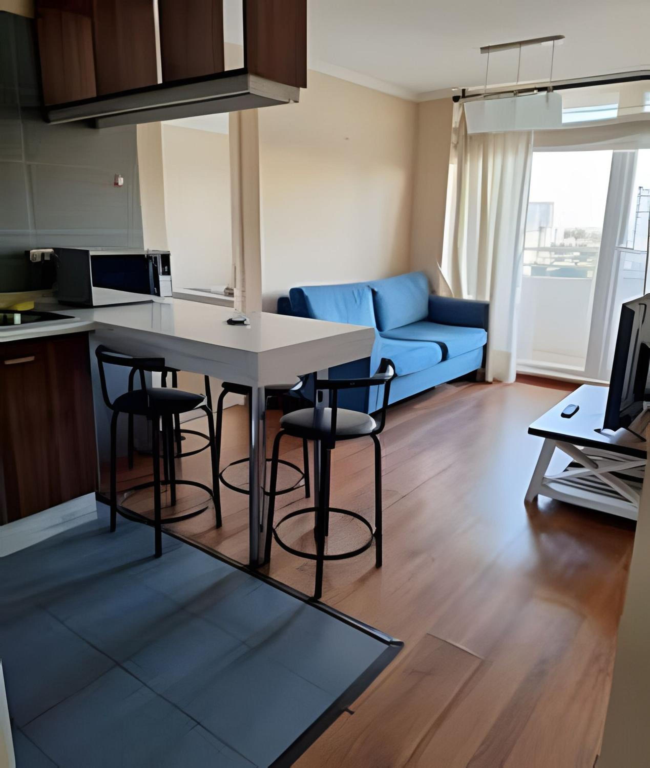 Apartment photo 2