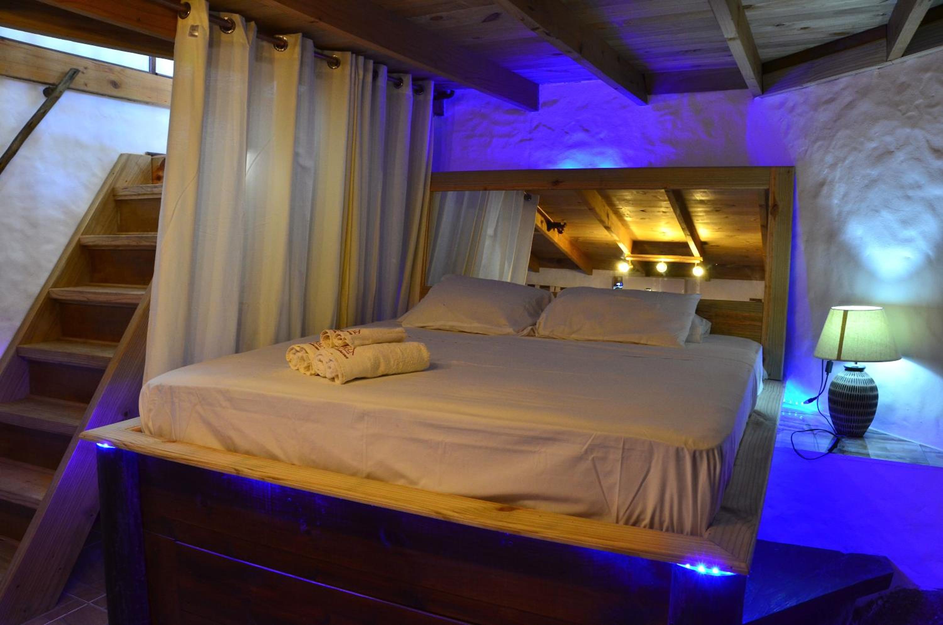 One-Bedroom Bungalow photo 1