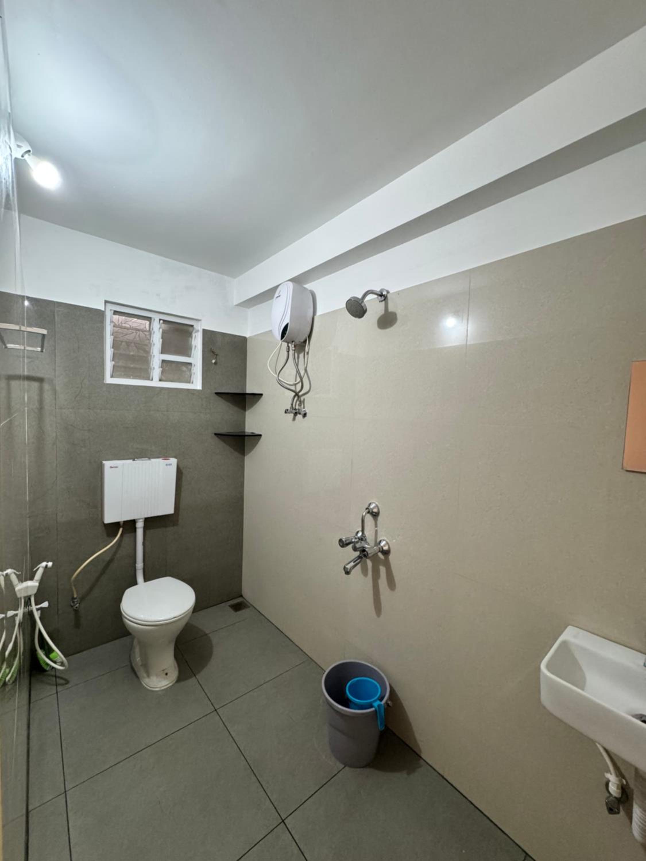 Two-Bedroom Standard Apartment - Photo 3