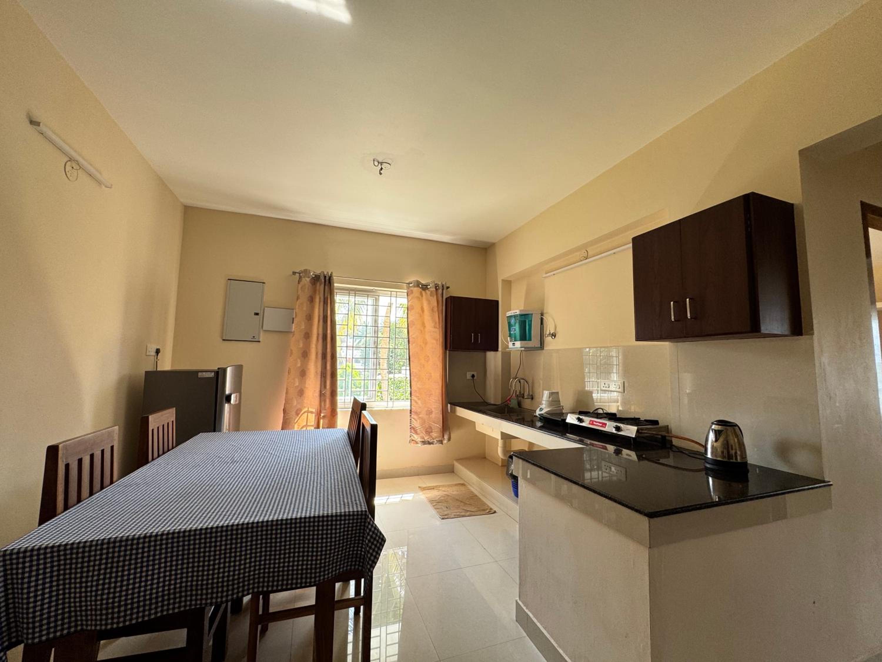 Two-Bedroom Standard Apartment - Photo 18