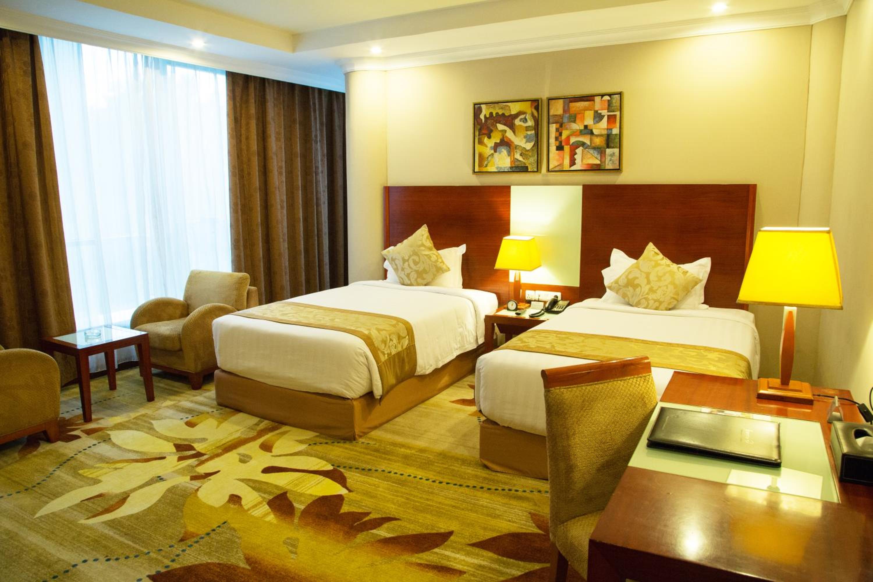 Twin Room - Photo 1