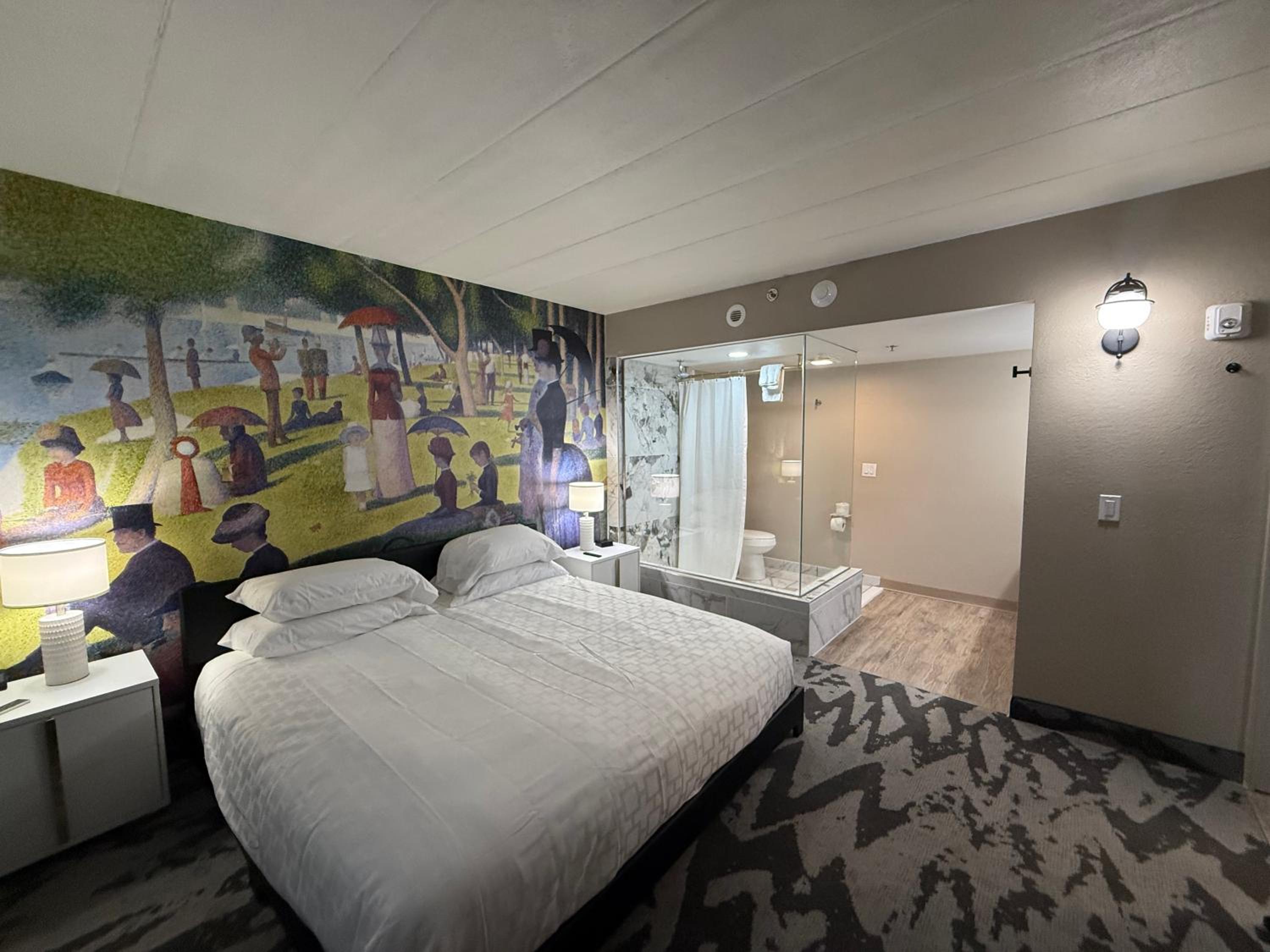Deluxe King Suite