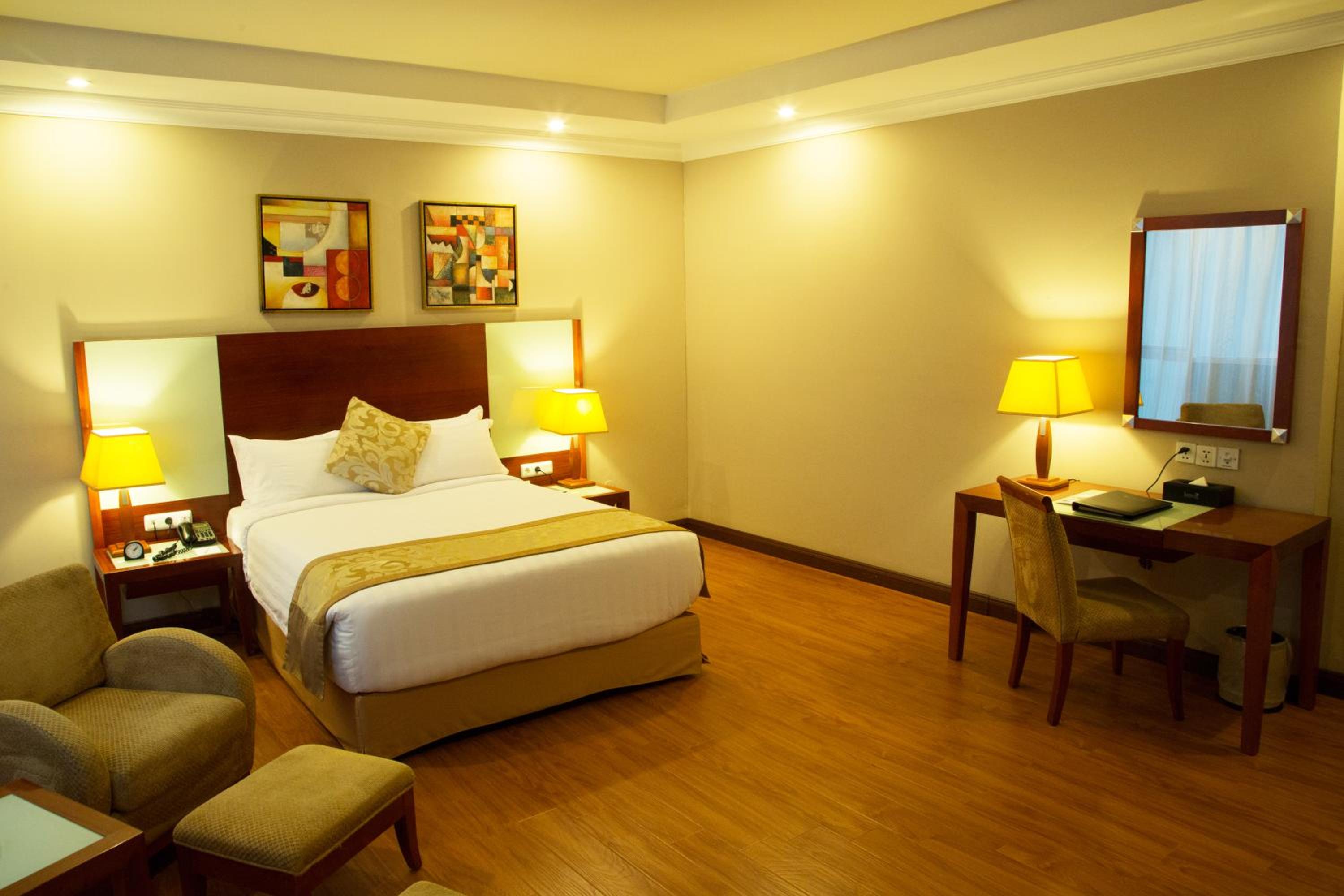 Deluxe Room - Photo 4