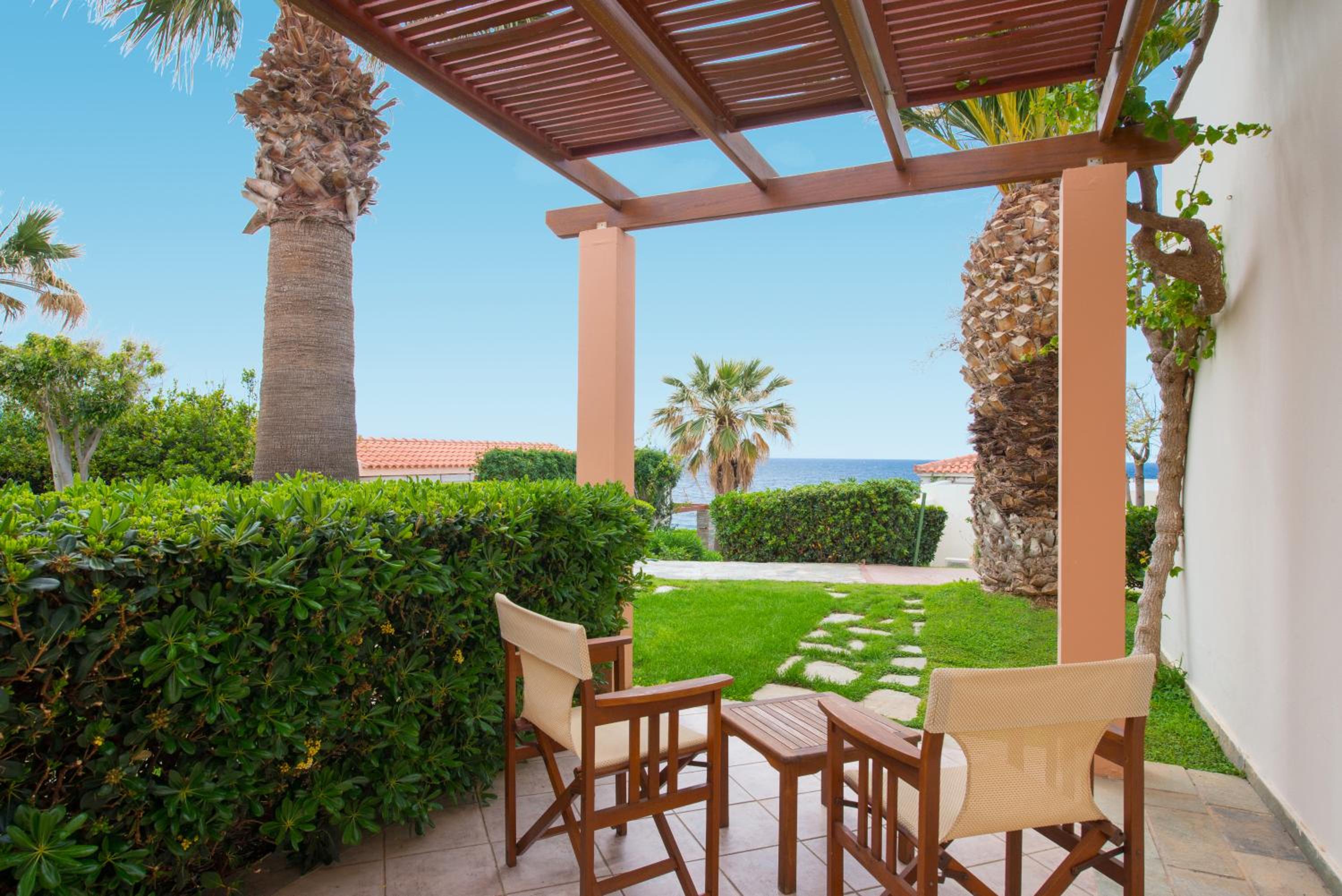 Bungalow with Sea View