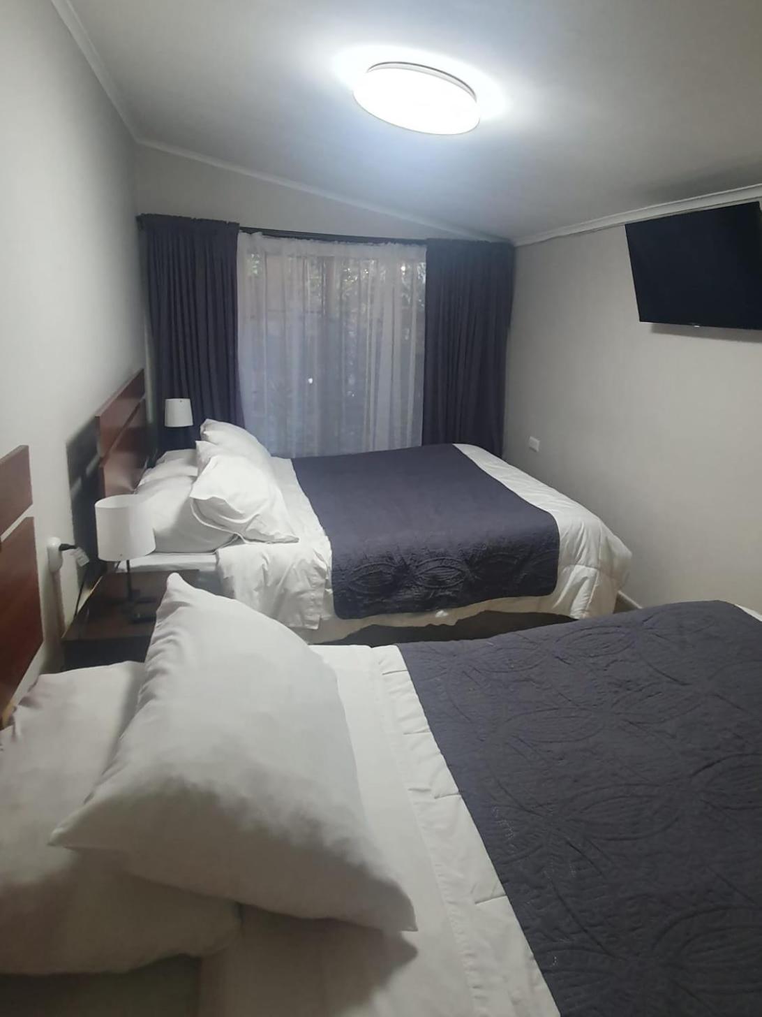 Small Double or Twin Room photo 3