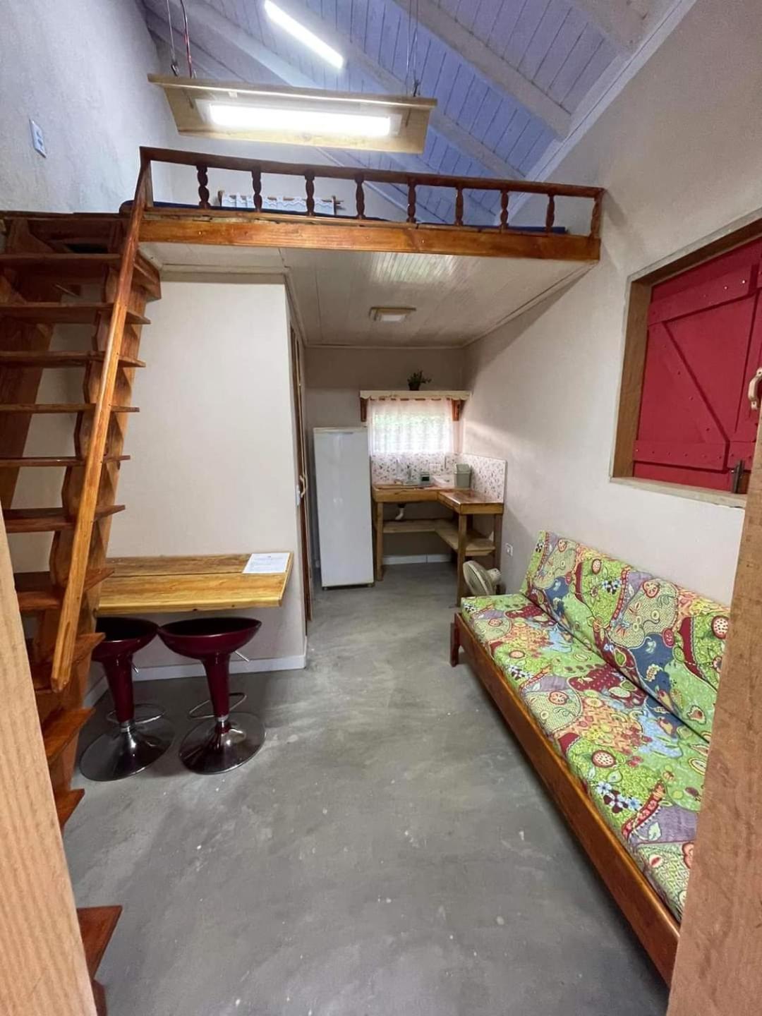 Family Room with Private Bathroom photo 1
