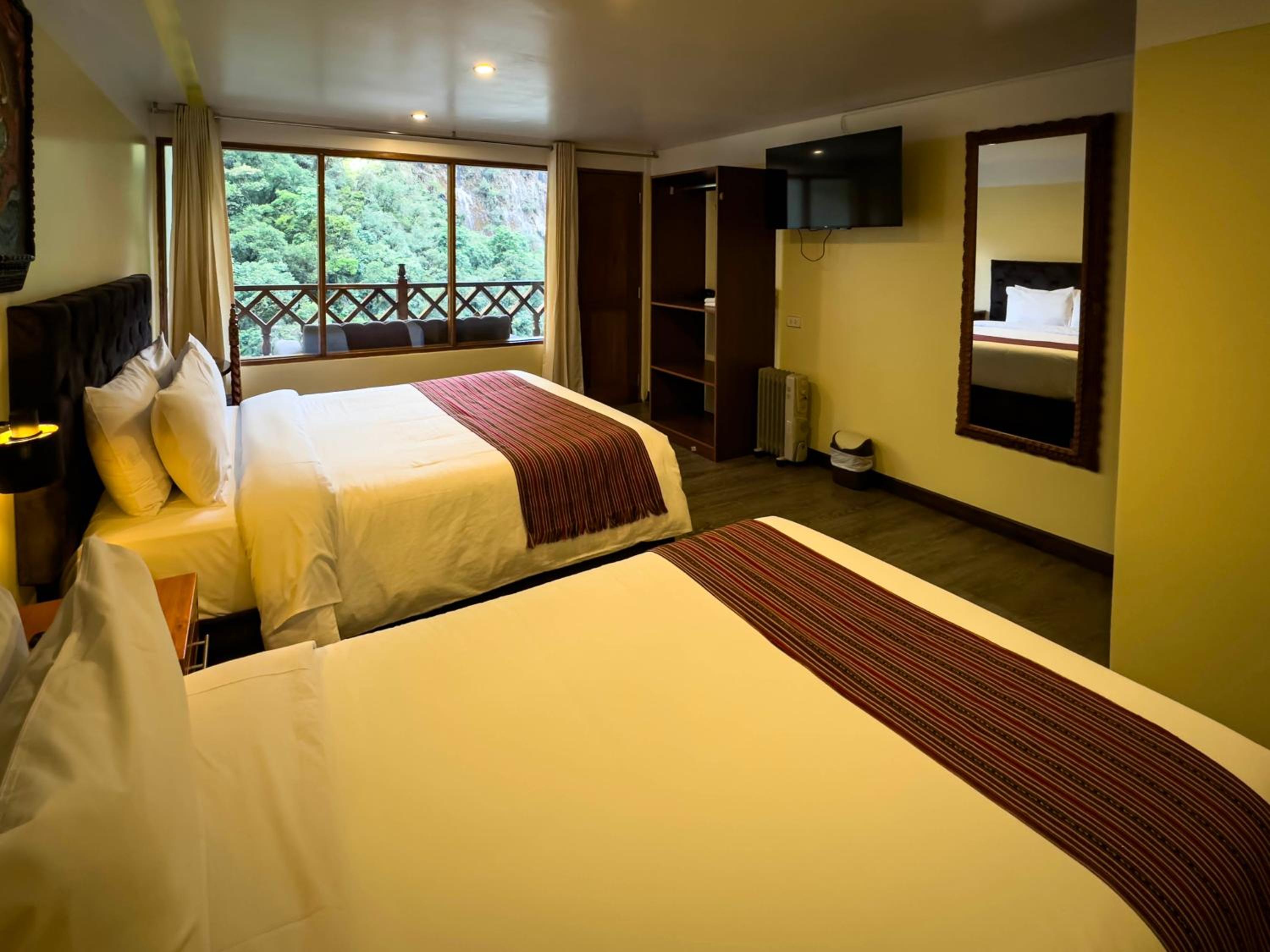 Triple Room with Balcony