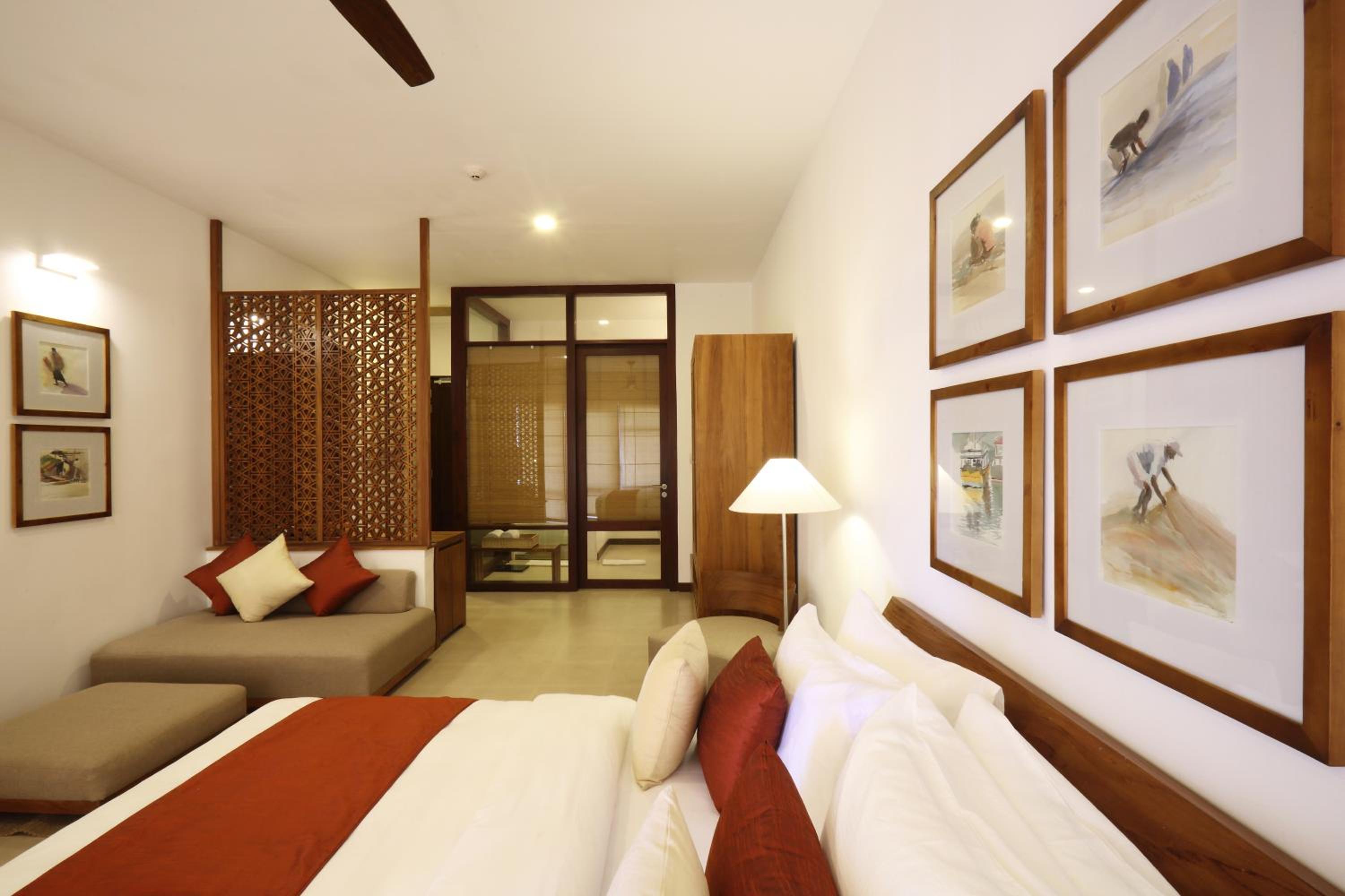 Deluxe Double Room photo 3