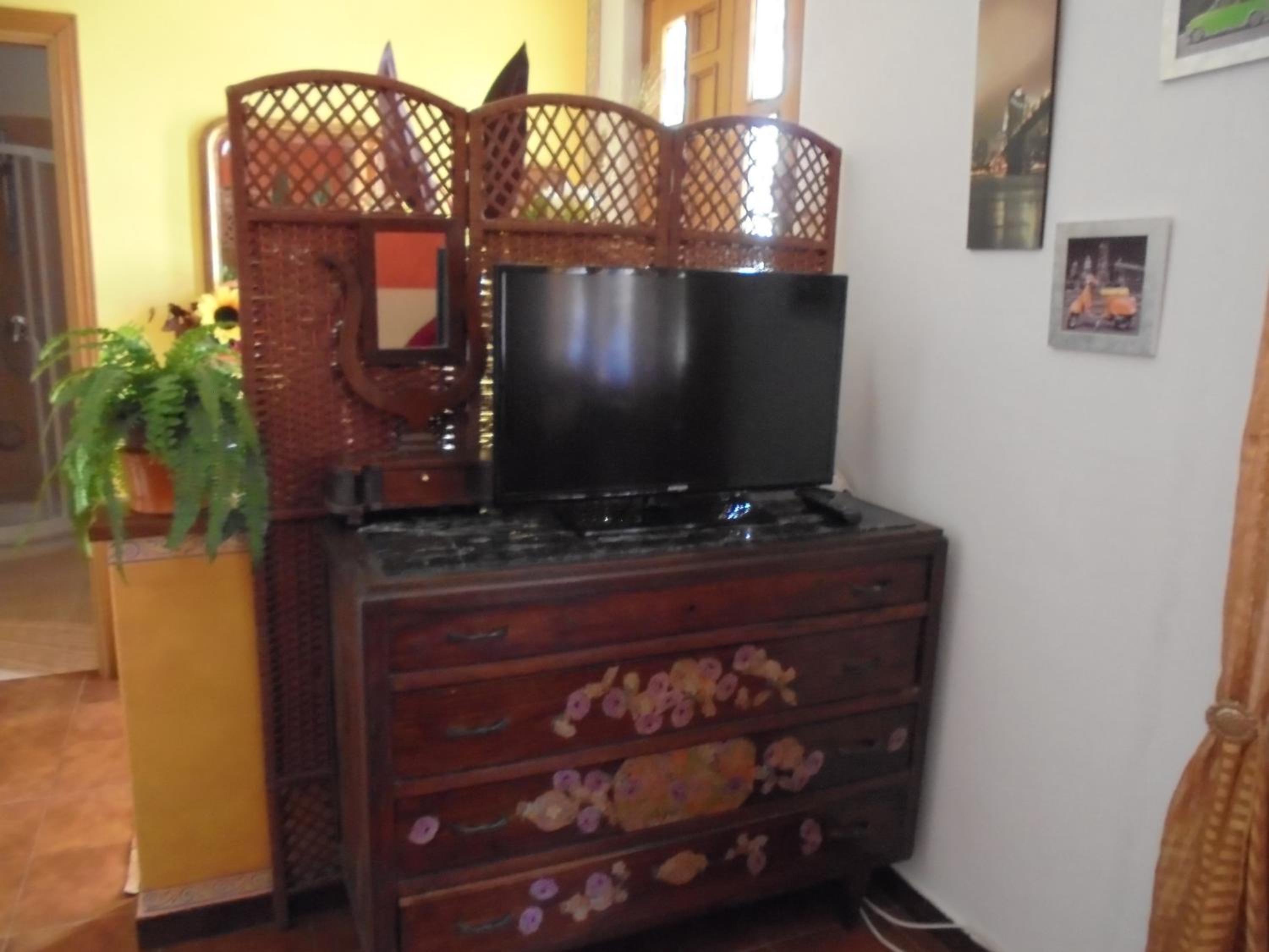 Holiday Home (4 Adults) photo 1