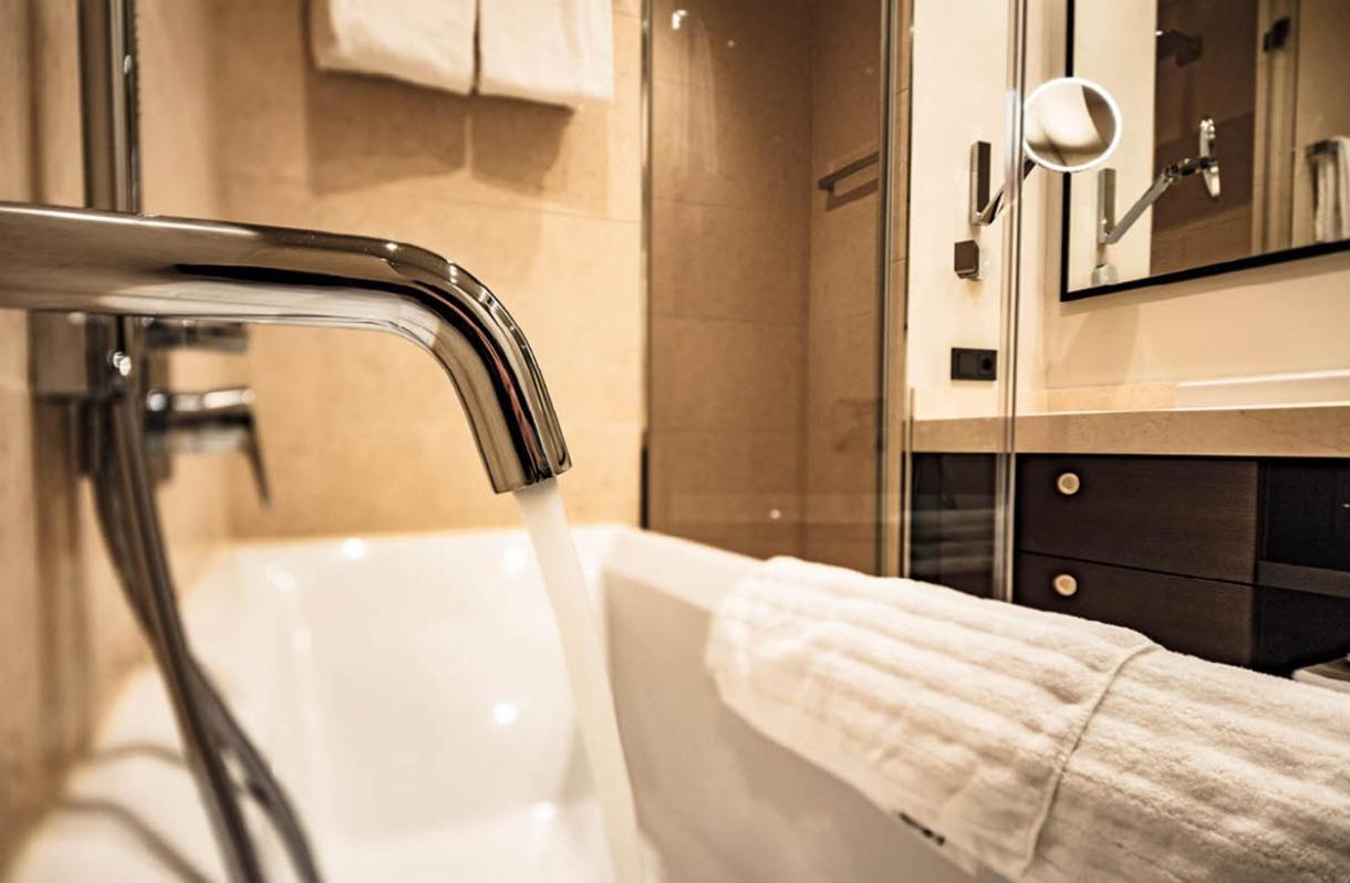 King Room with Garden View