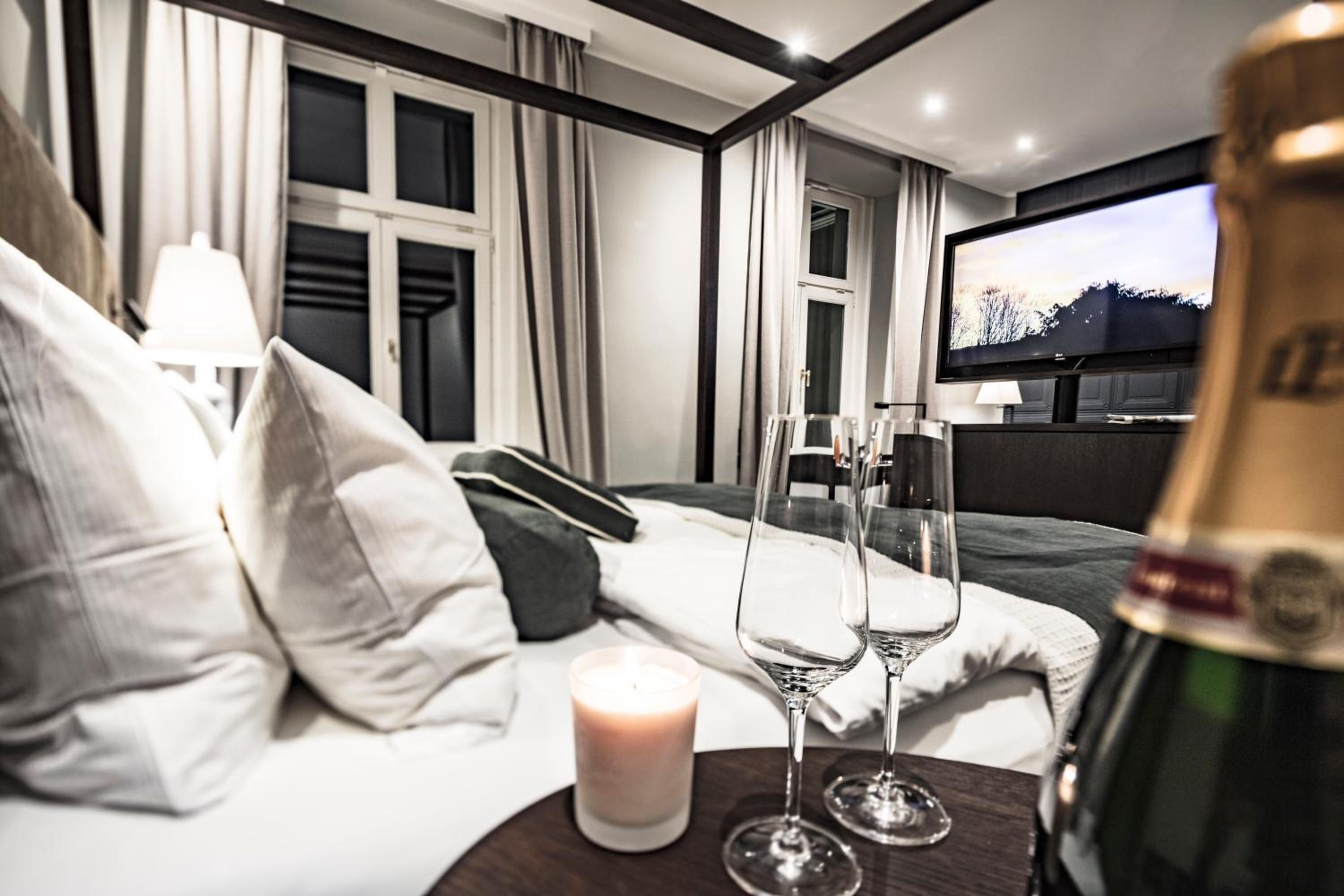 King Room with Garden View