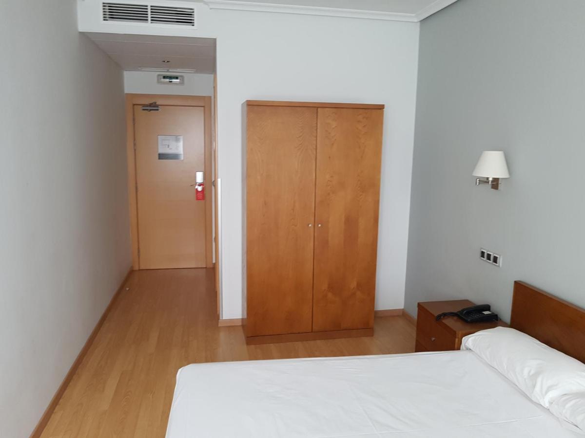Double or Twin Room photo 2