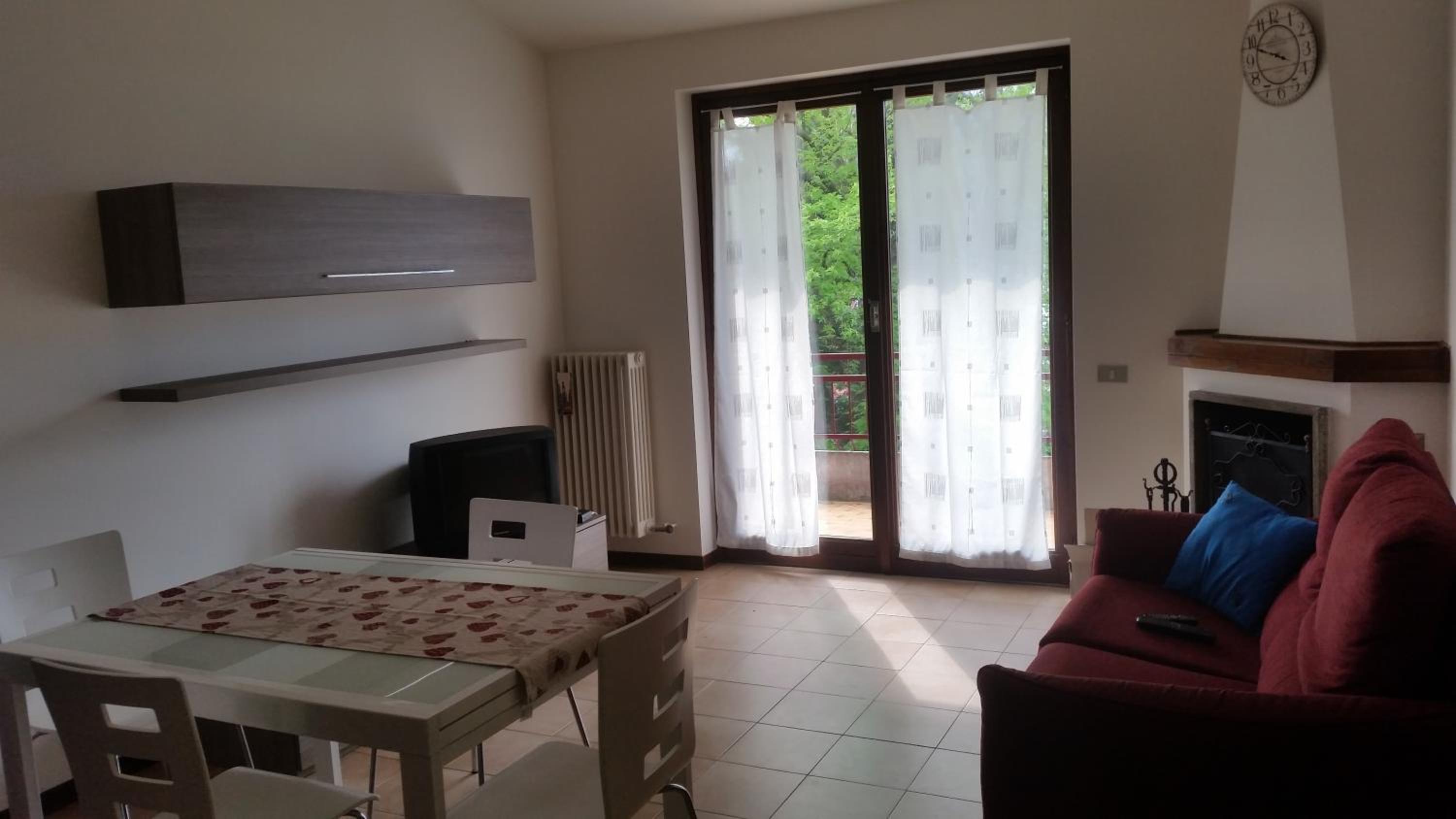 Apartment with Lake View photo 3
