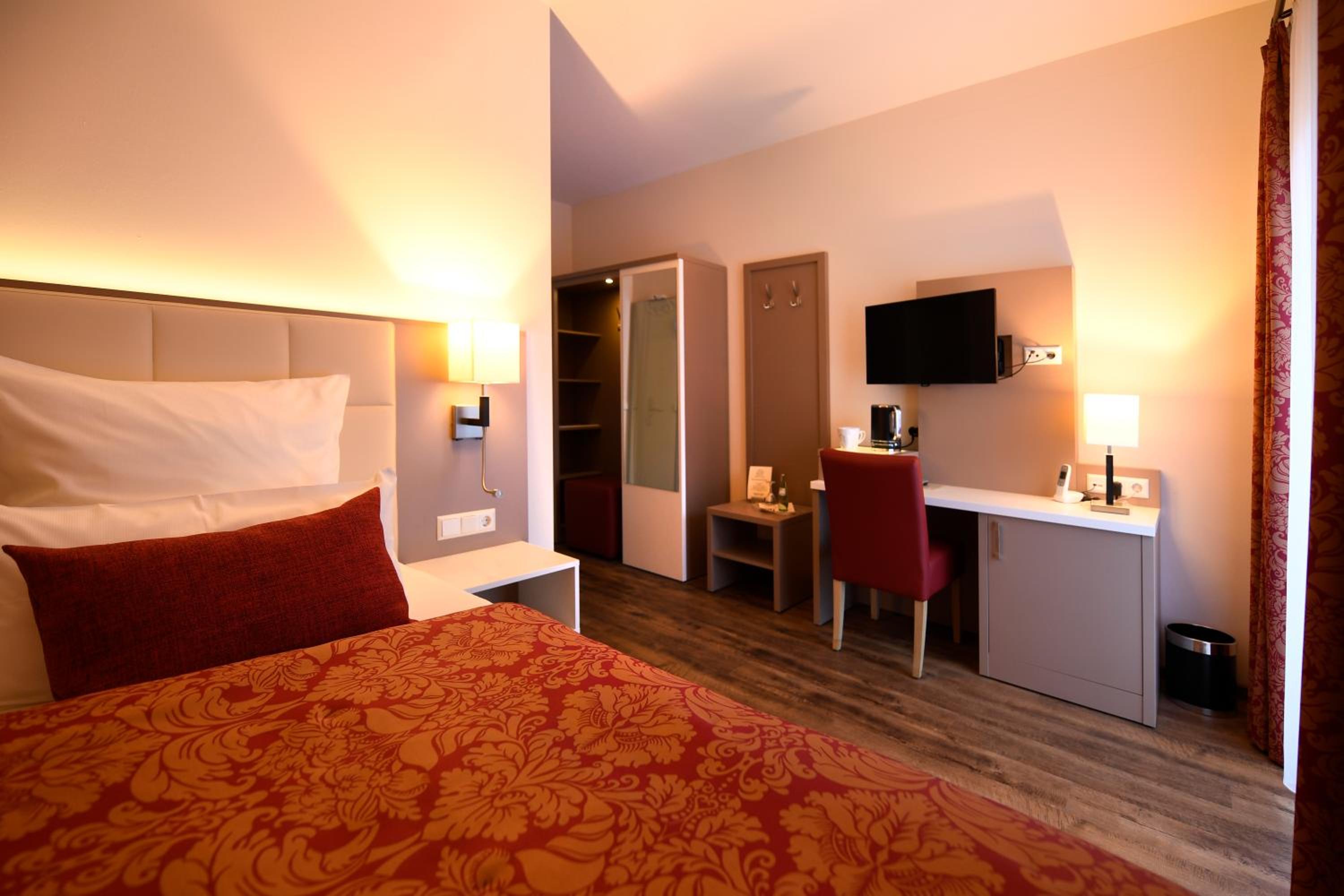 Single Room photo 1