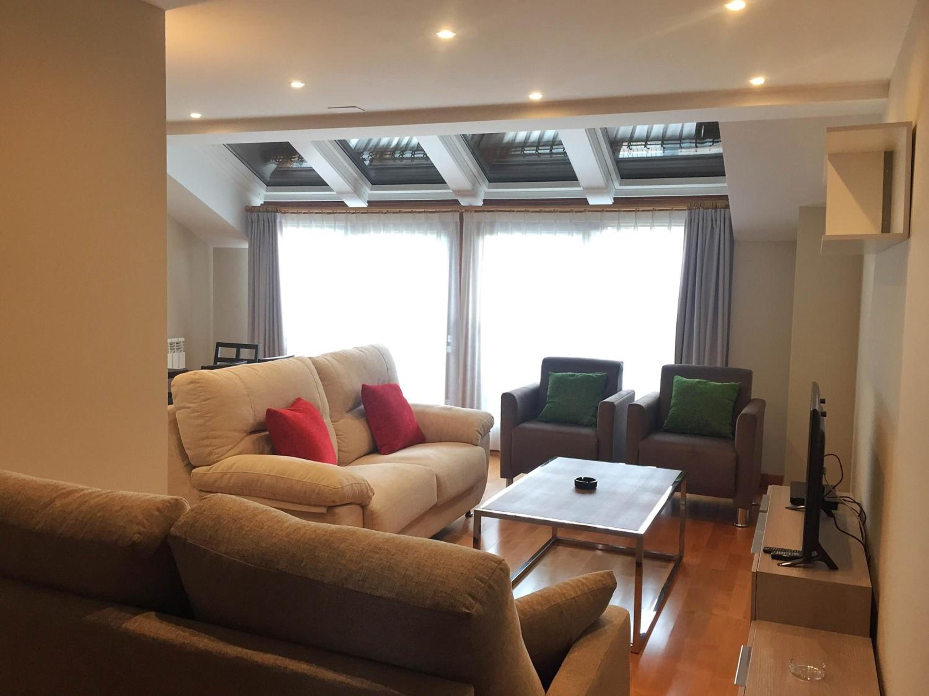 Apartamento de lujo de tres habitaciones.