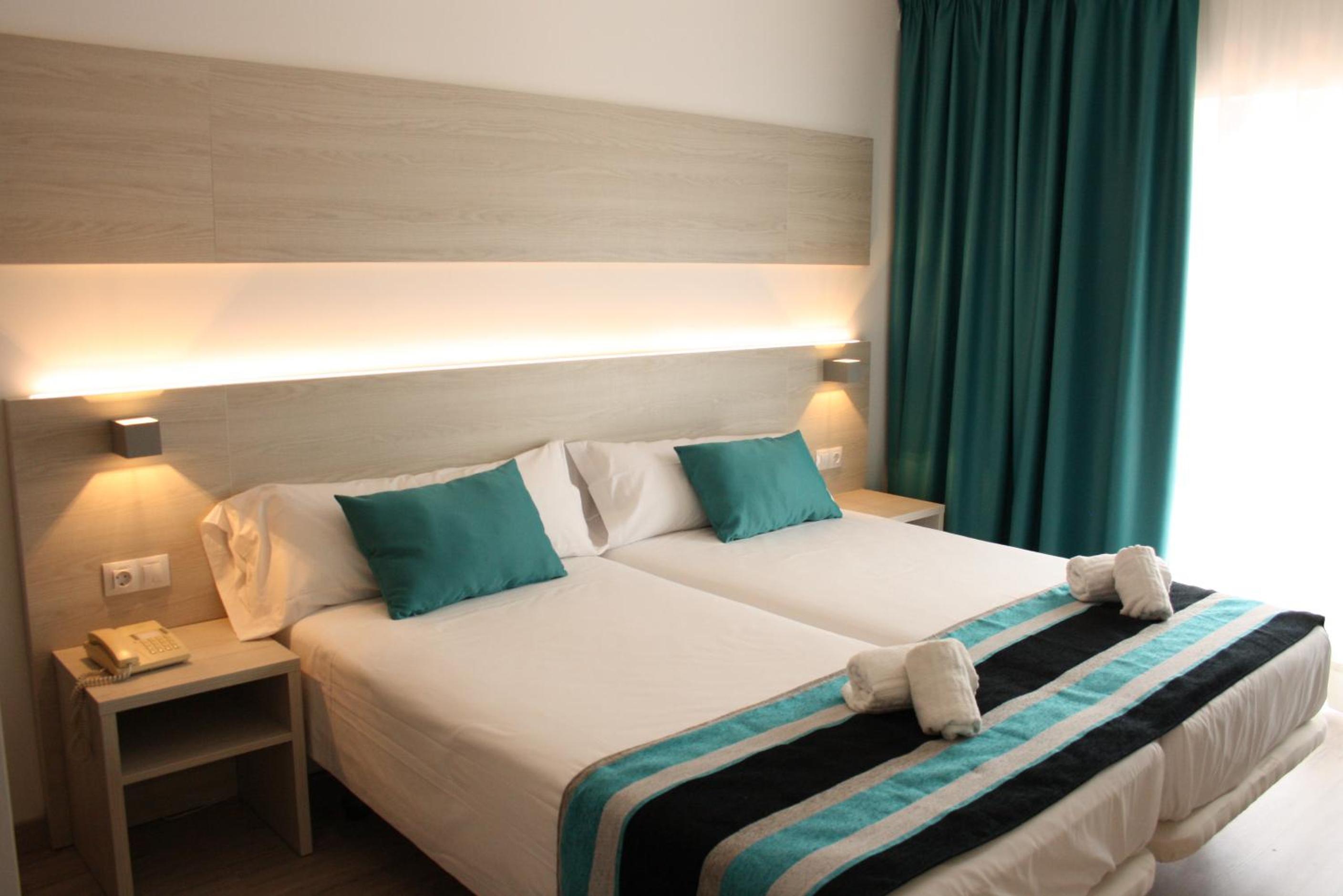 Habitación Doble Comfort con Balcón