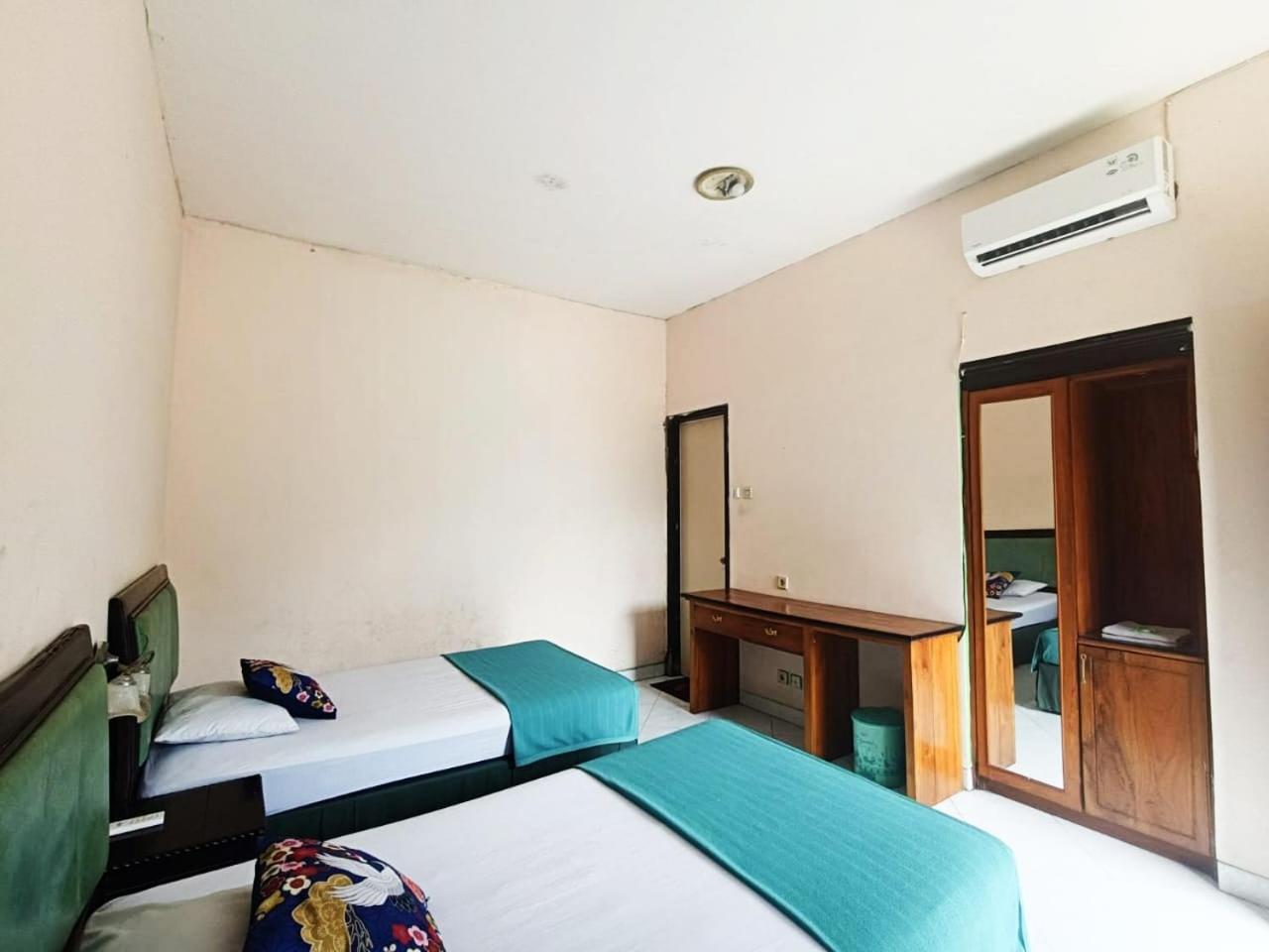 Standard Twin Room photo 1