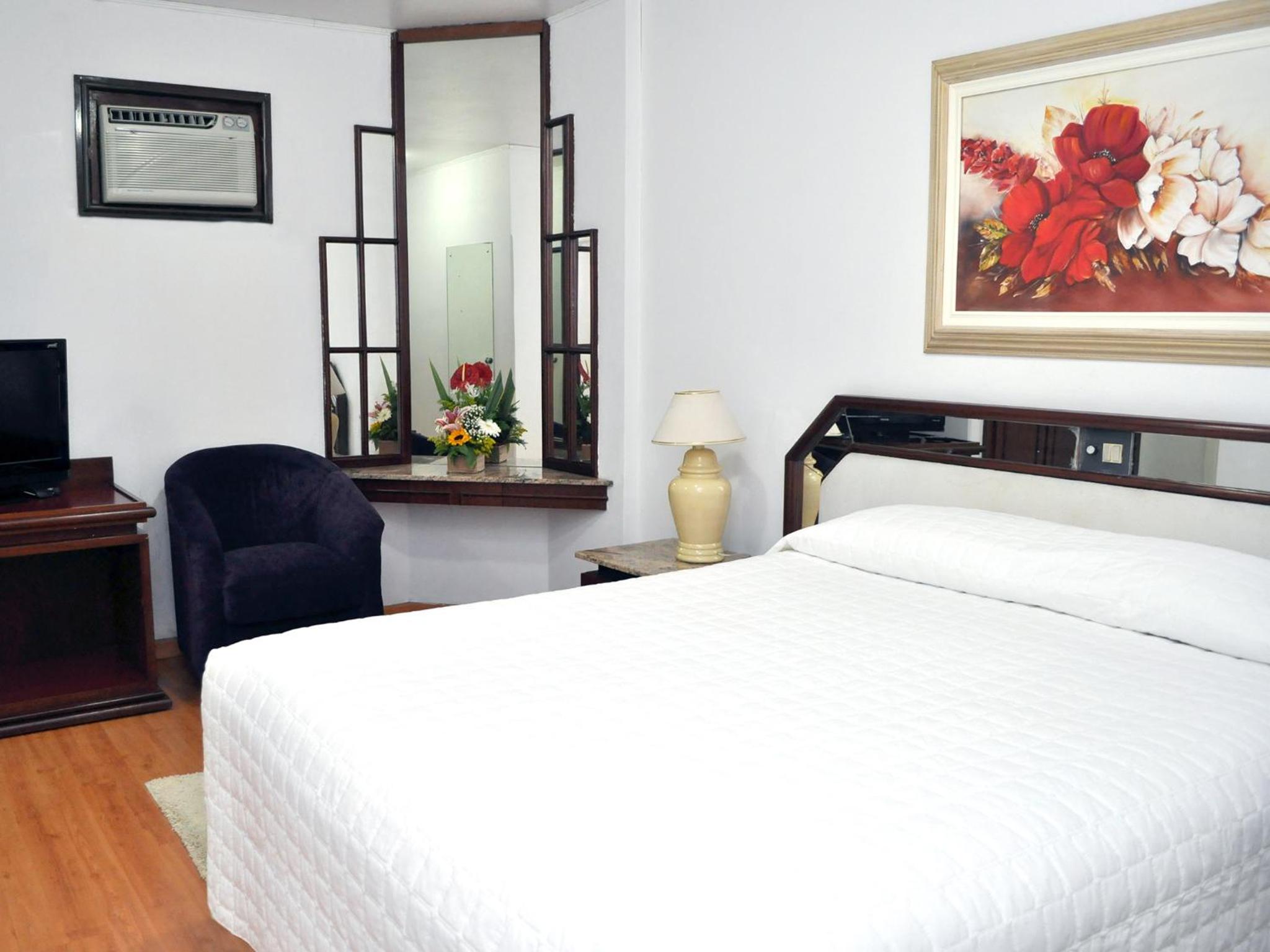Suite (2 Adults)
