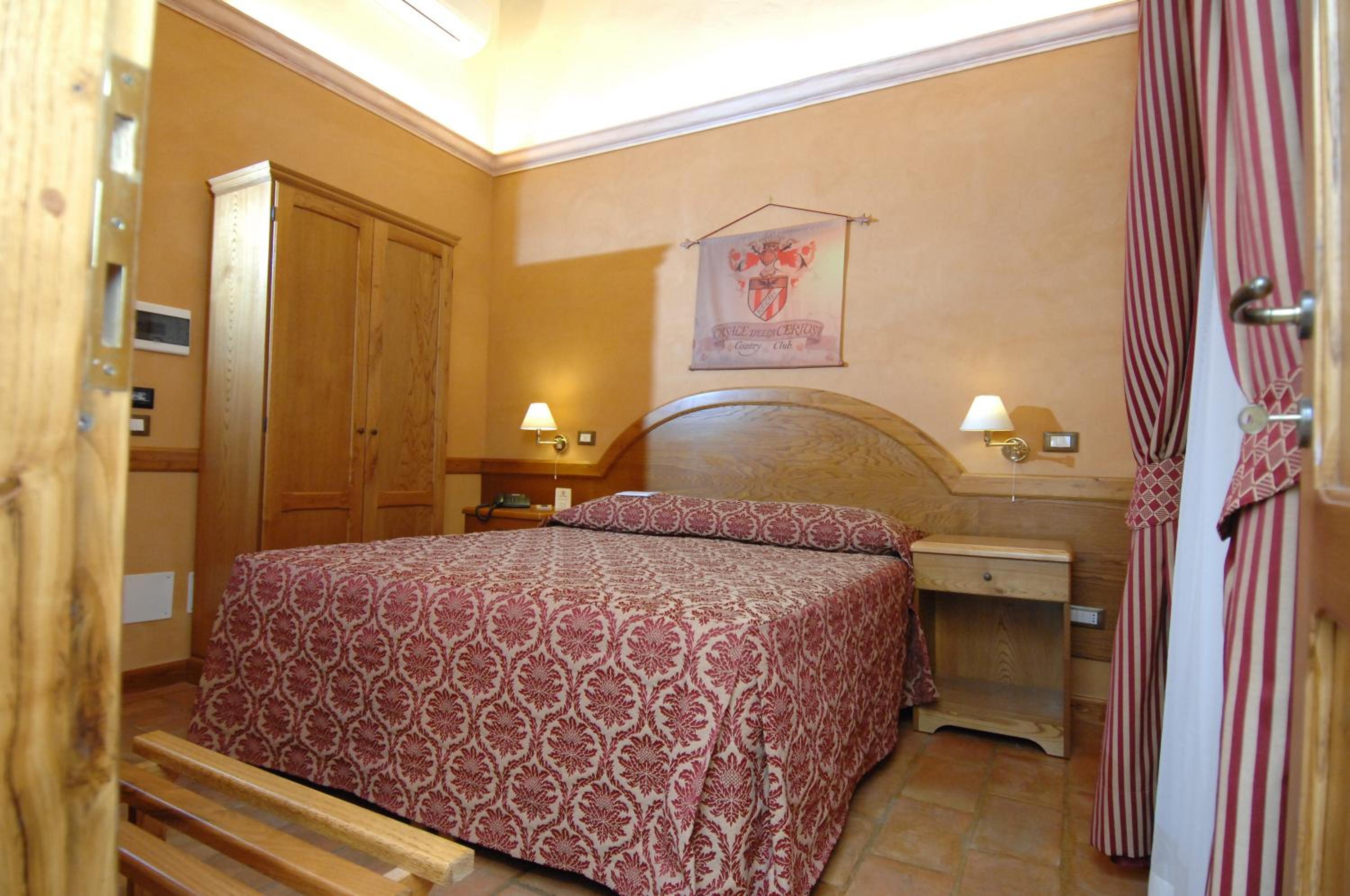 Double Room - Photo 9