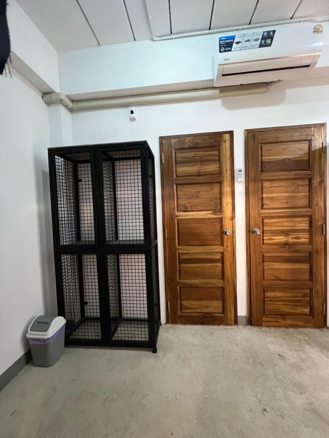 Bed in 8-Bed Mixed Dormitory Room