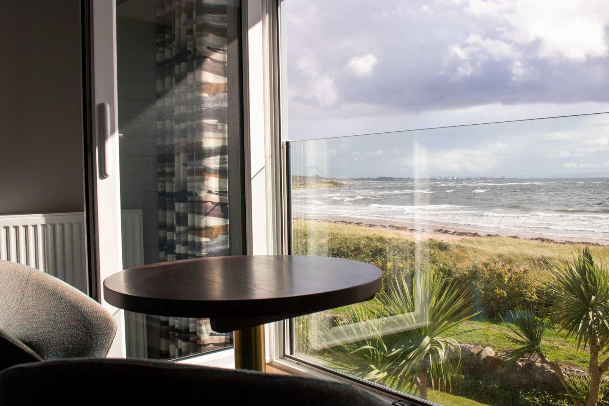 Superior Sea View
