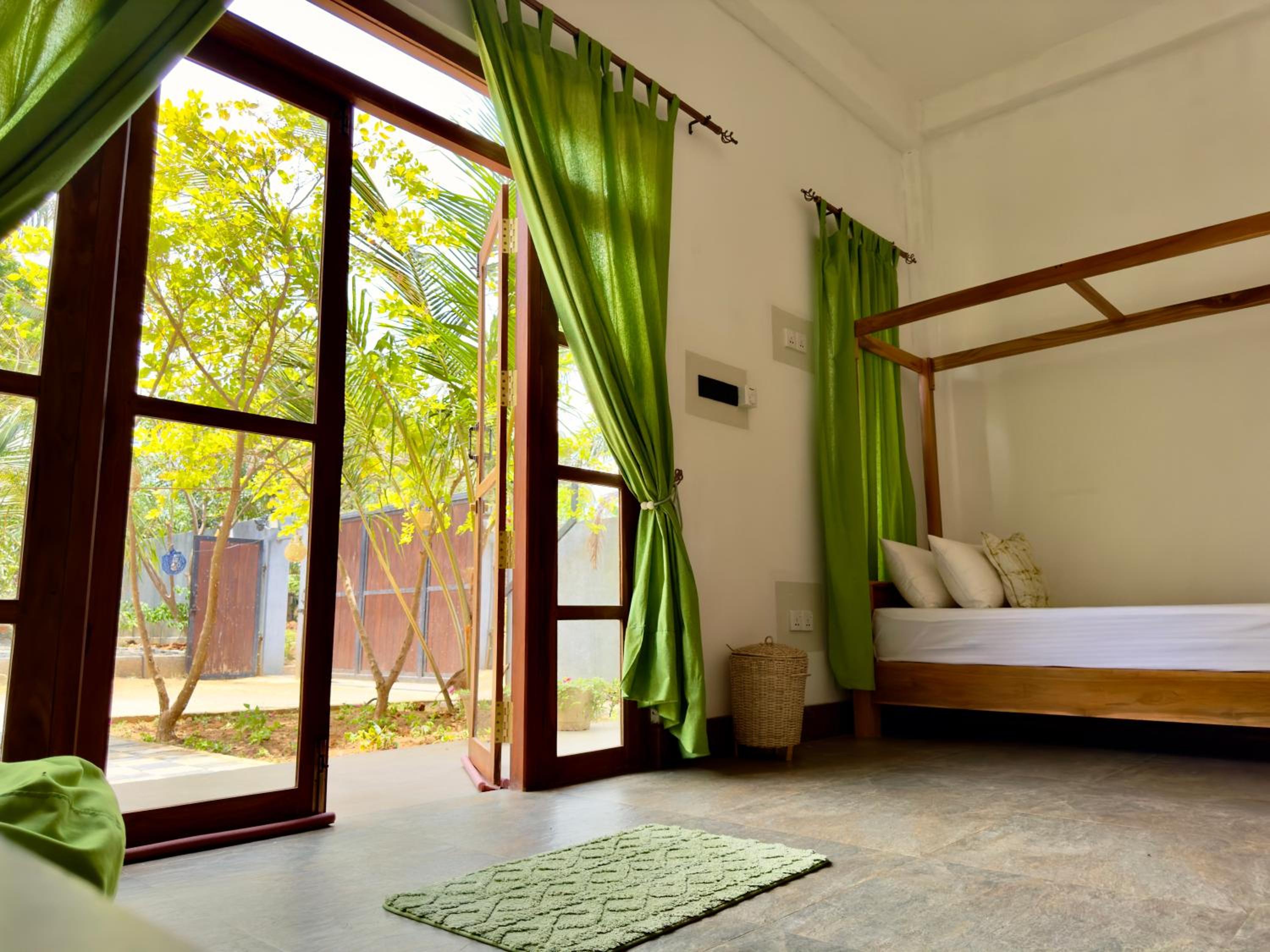 Superior Triple Room photo 2