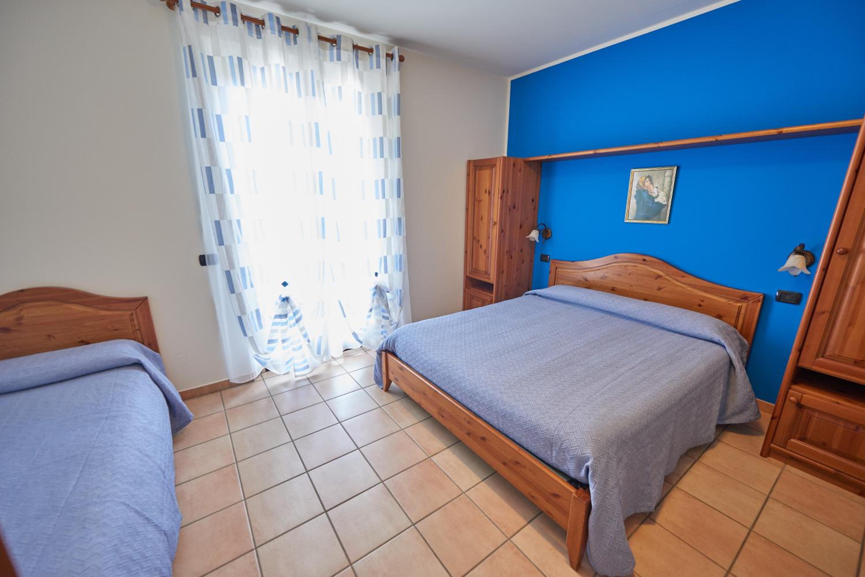 Triple Room with Terrace