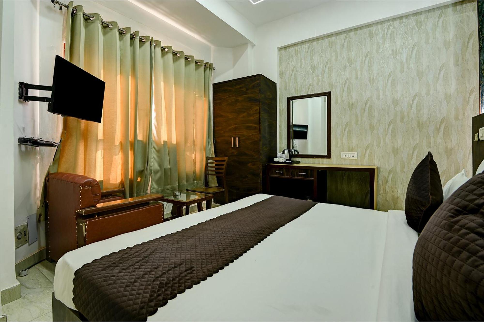 Executive Triple Room photo 3