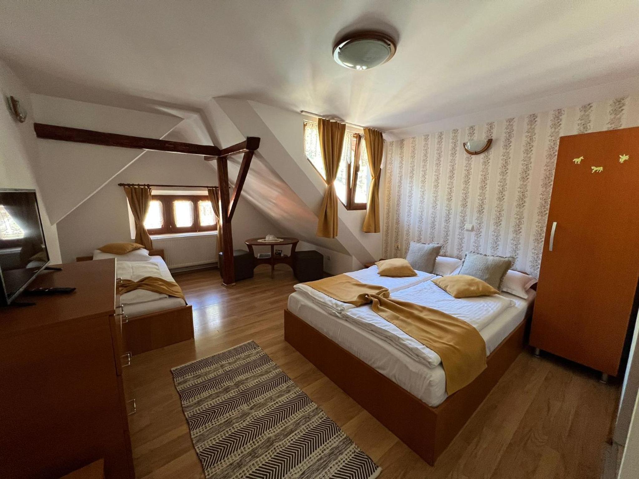 Triple Room with Mountain View photo 2