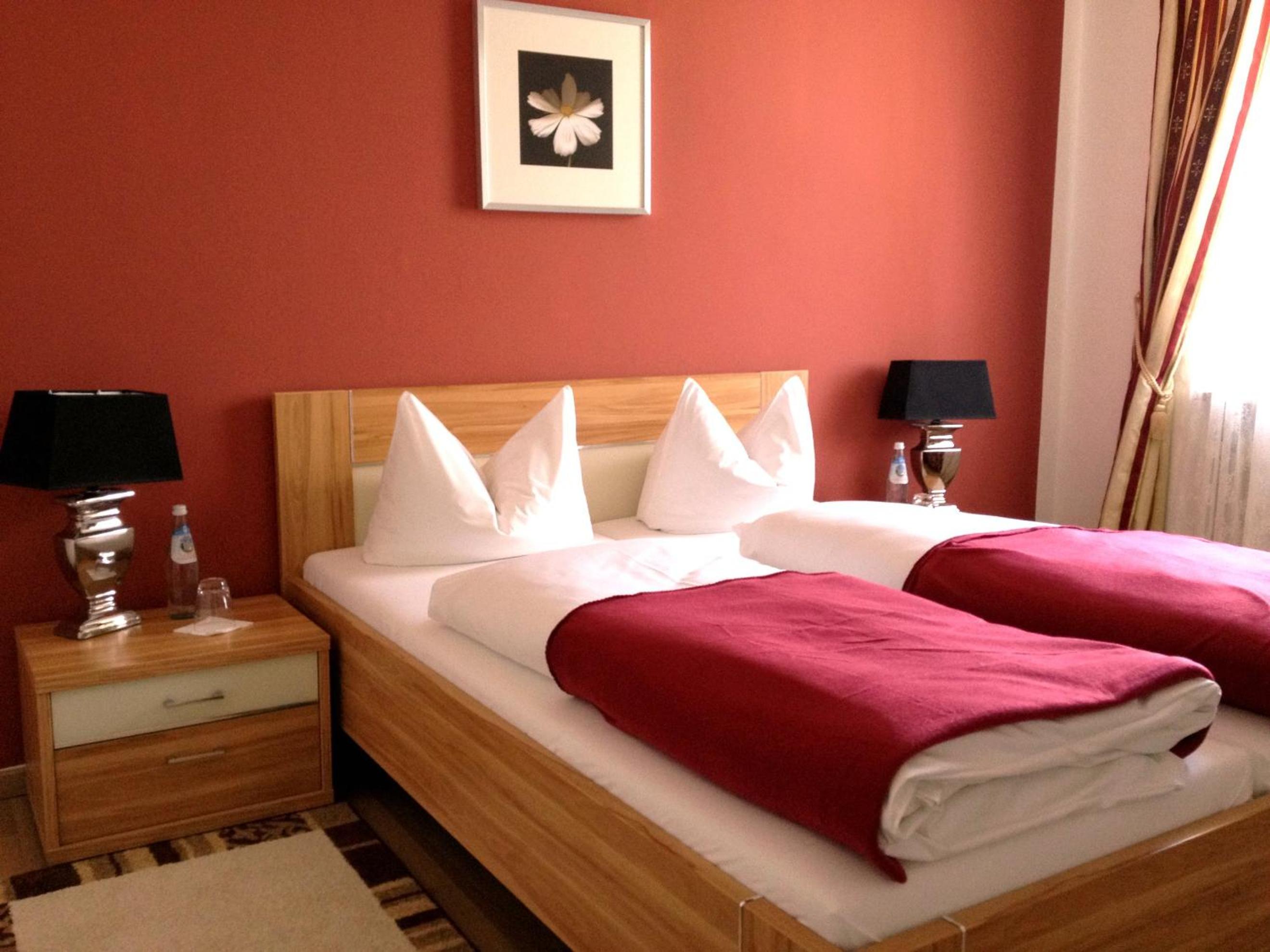 Double Room - Photo 22