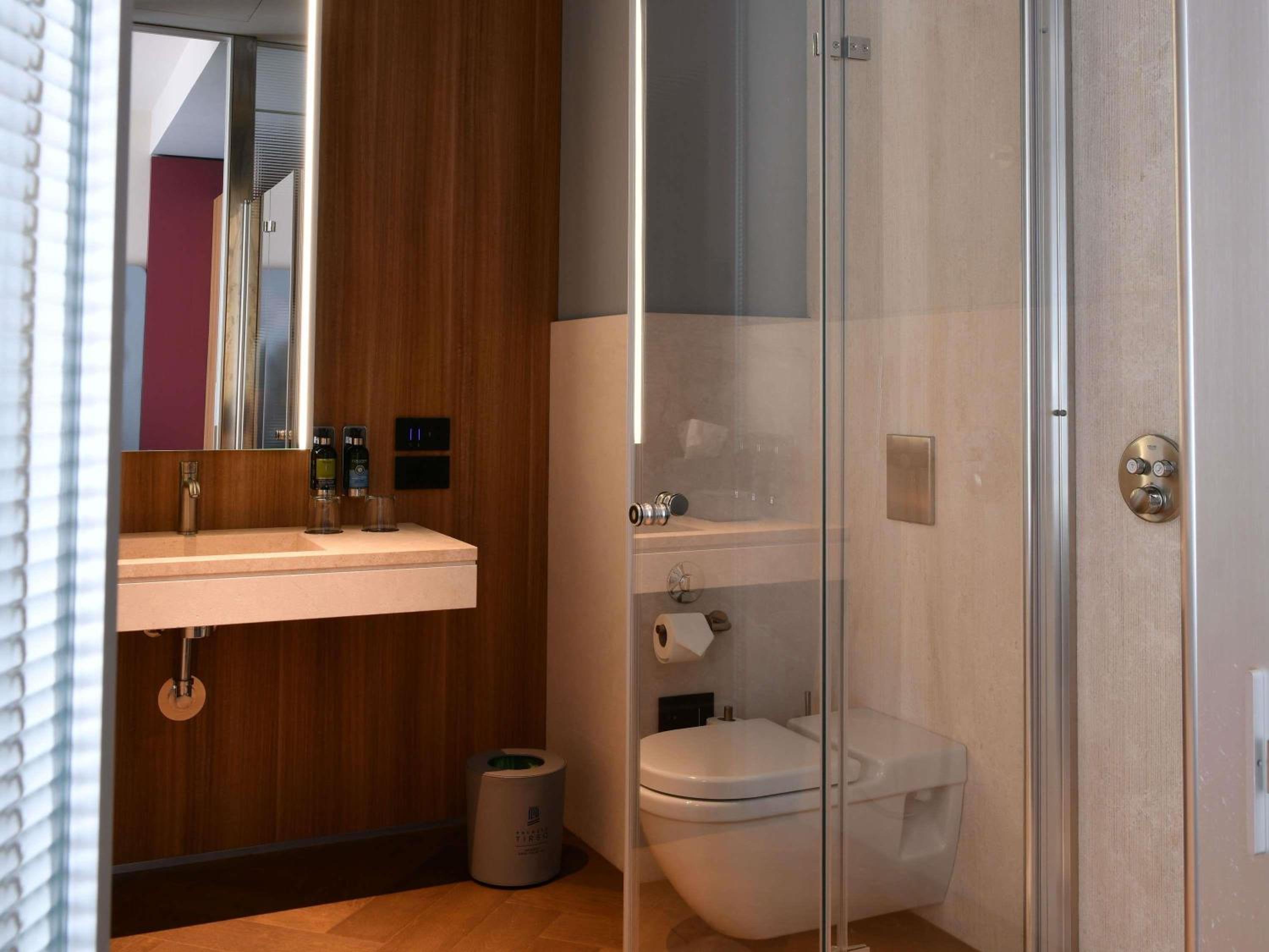 Accessible Superior Room photo 3