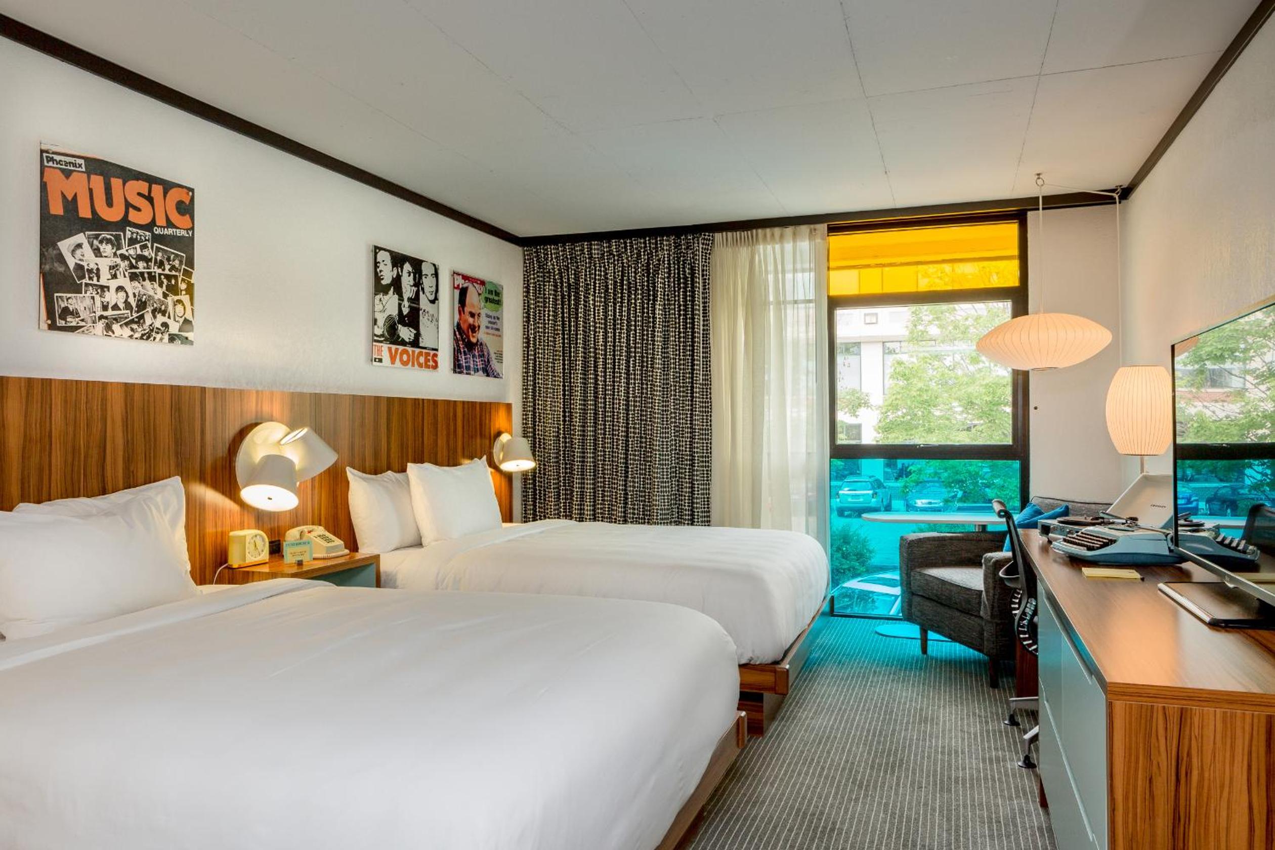Standard Queen Room with Two Queen Beds