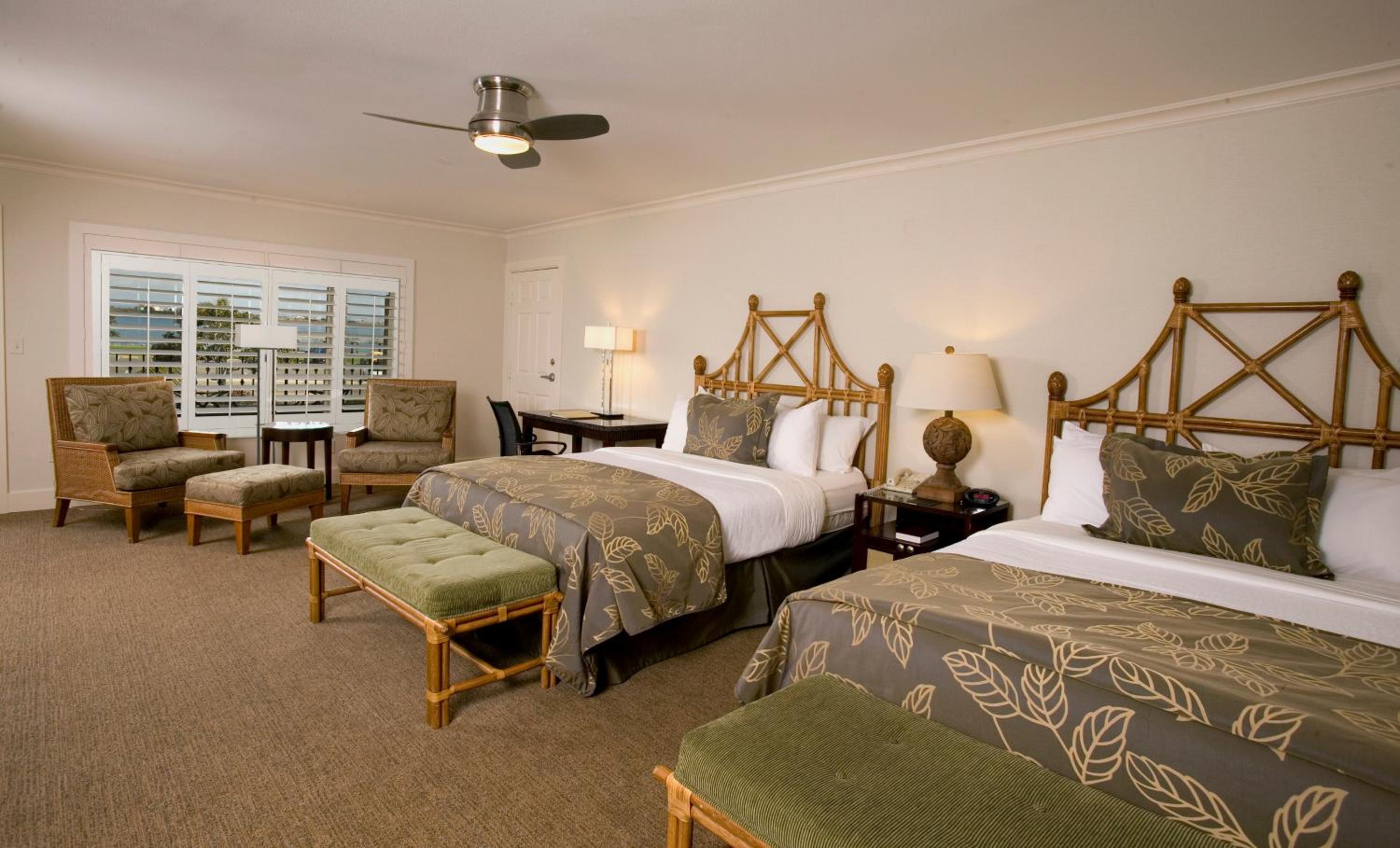 Studio Suite with Two Queen Beds and Water View - Non-Smoking - Photo 6