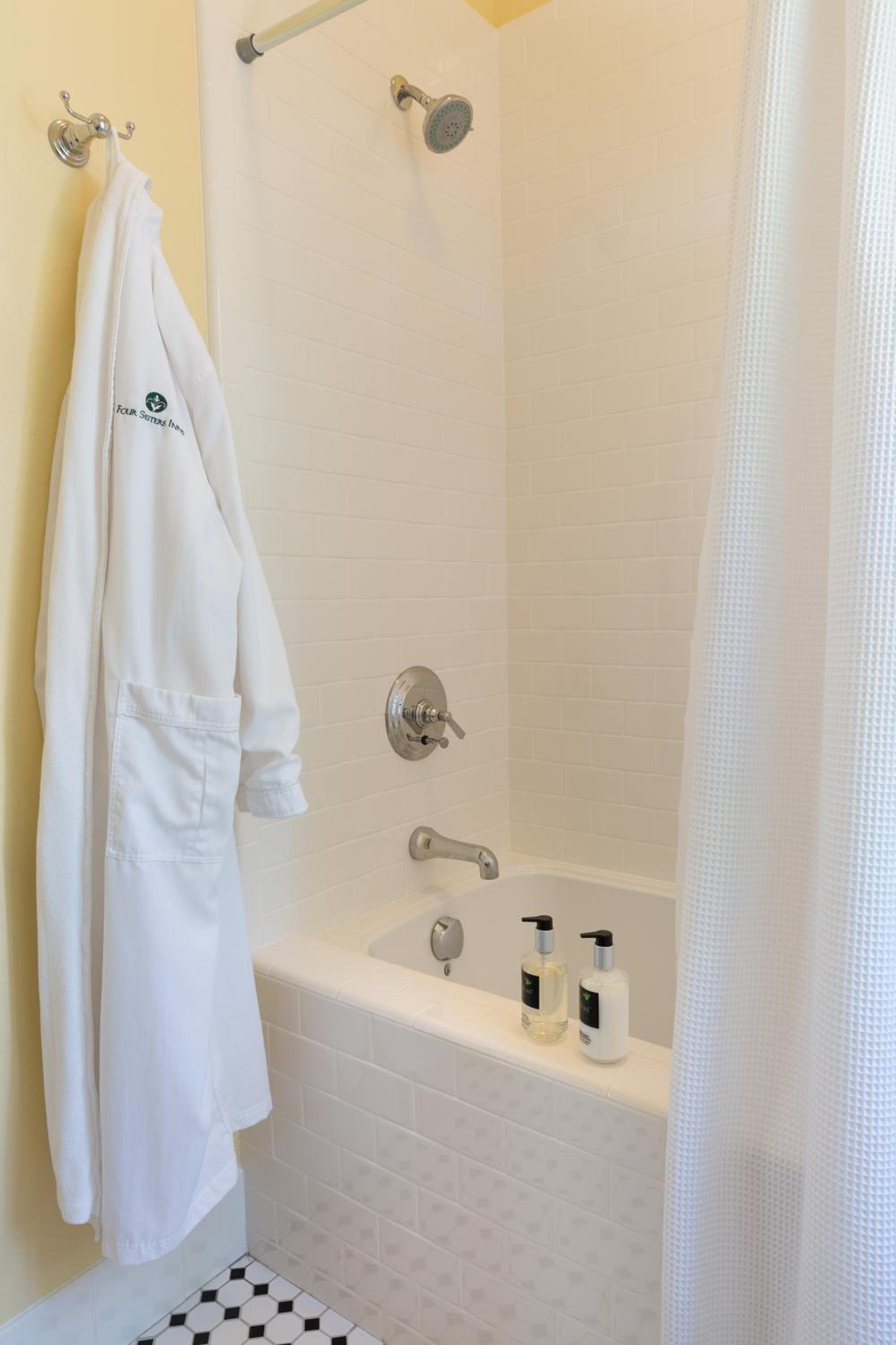 Healdsburg King - Photo 3