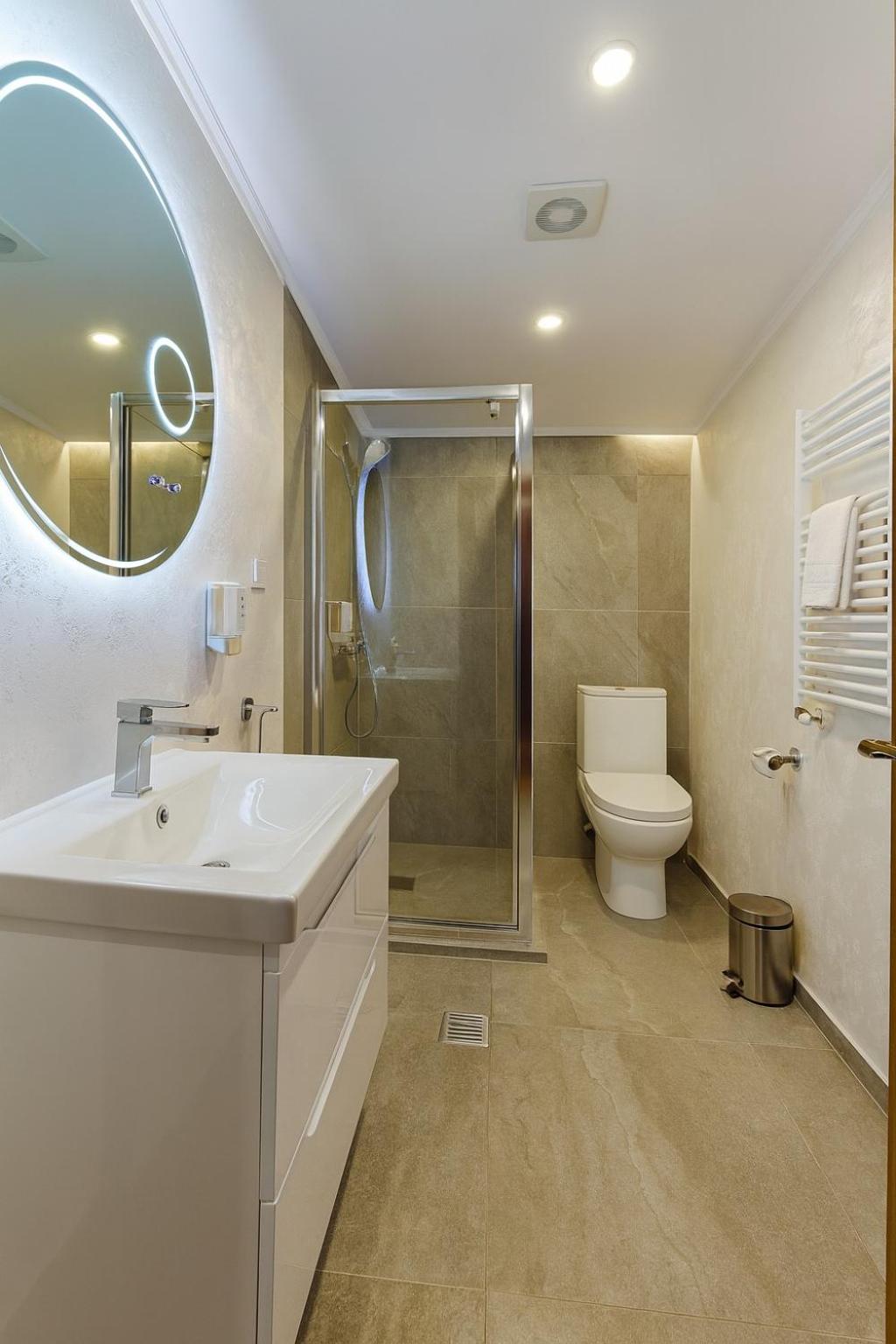Large Double Room